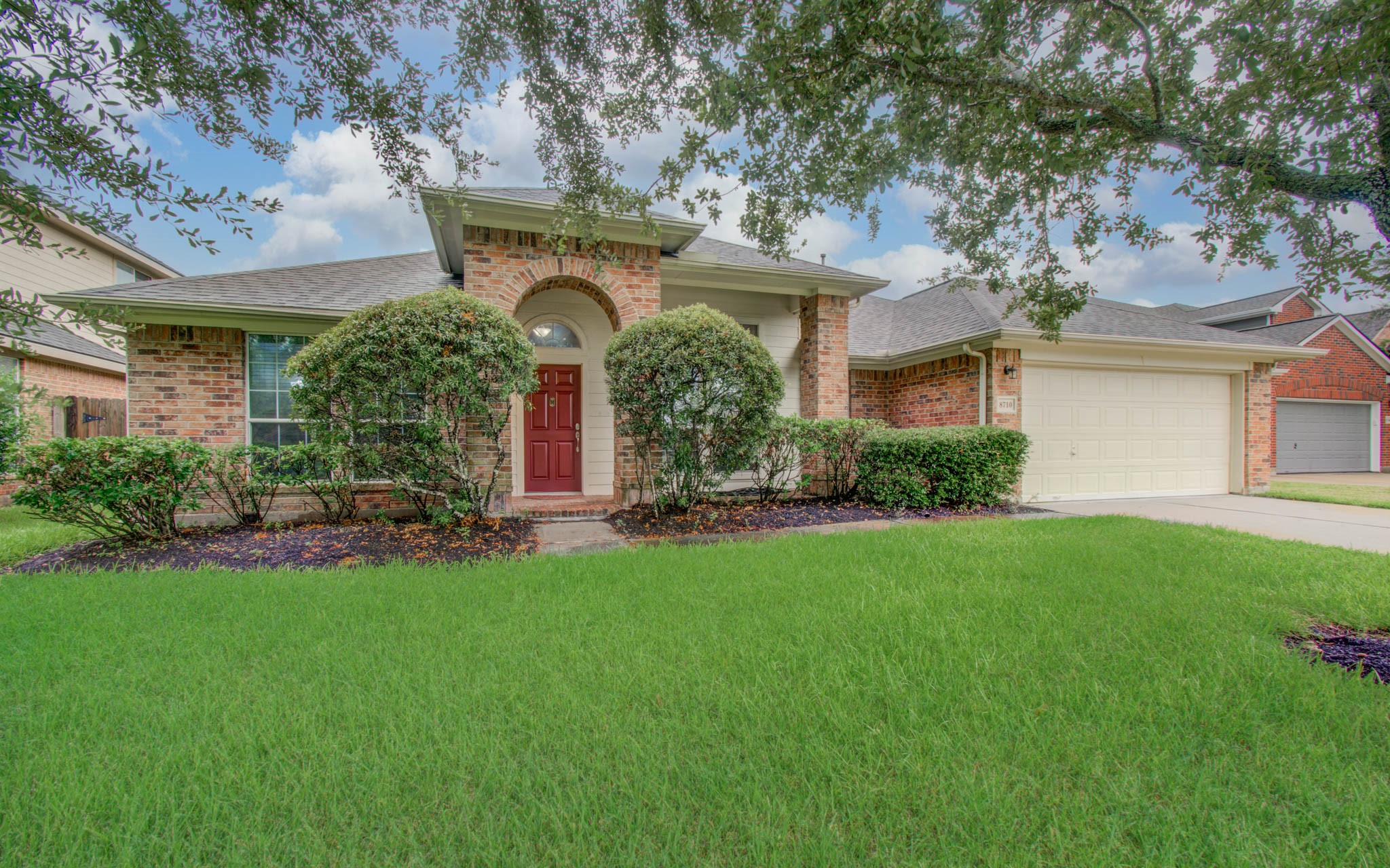 8710 Rocky Knoll Lane Property Photo 1