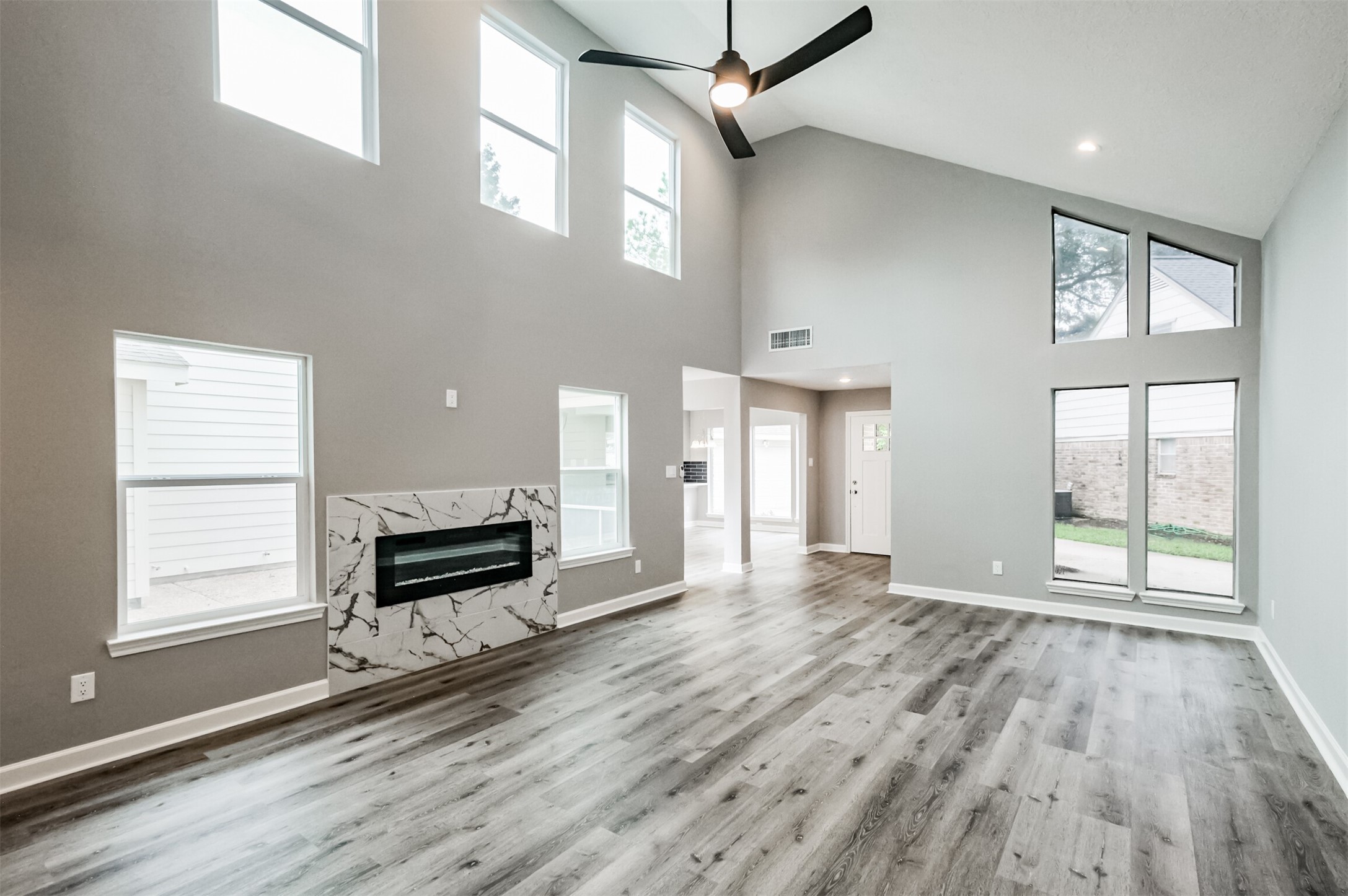 1623 Cherry Ridge Drive Property Photo 4