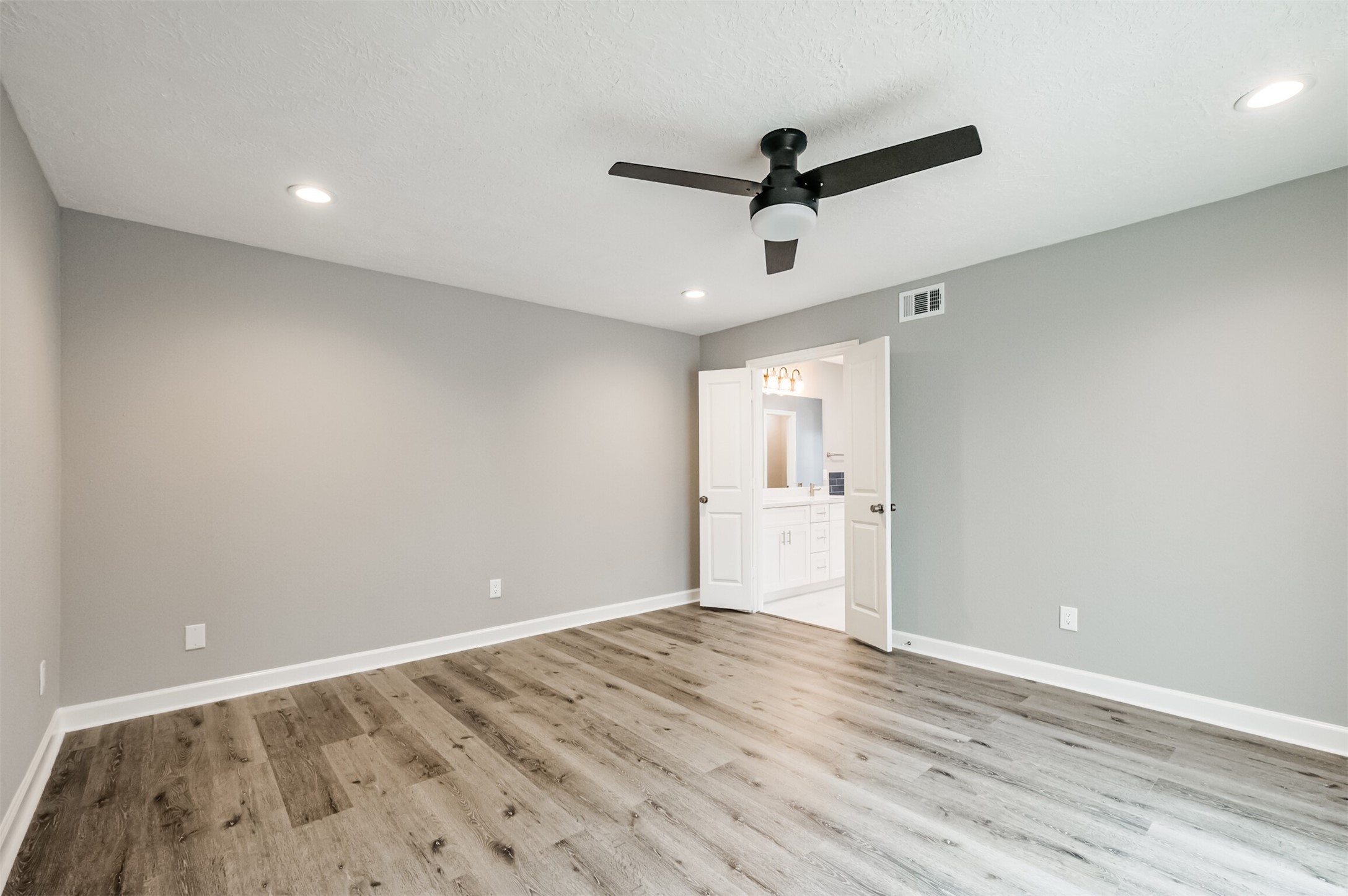 1623 Cherry Ridge Drive Property Photo 16