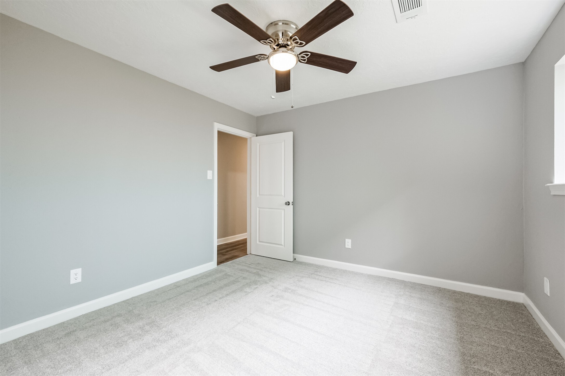 1623 Cherry Ridge Drive Property Photo 24