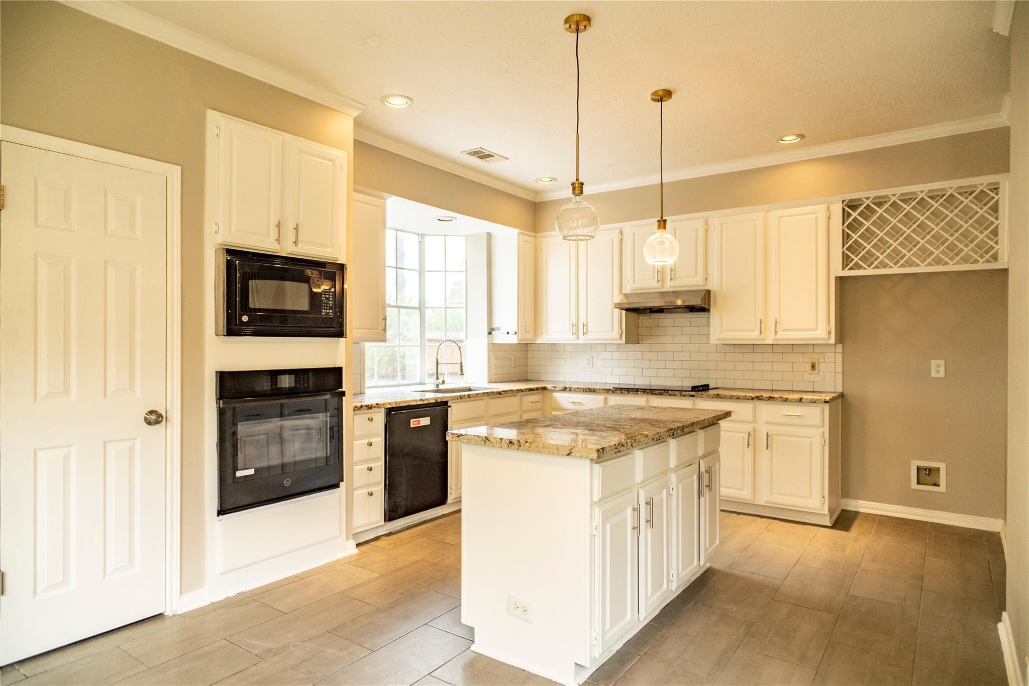3523 Ashlock Drive Property Photo 14