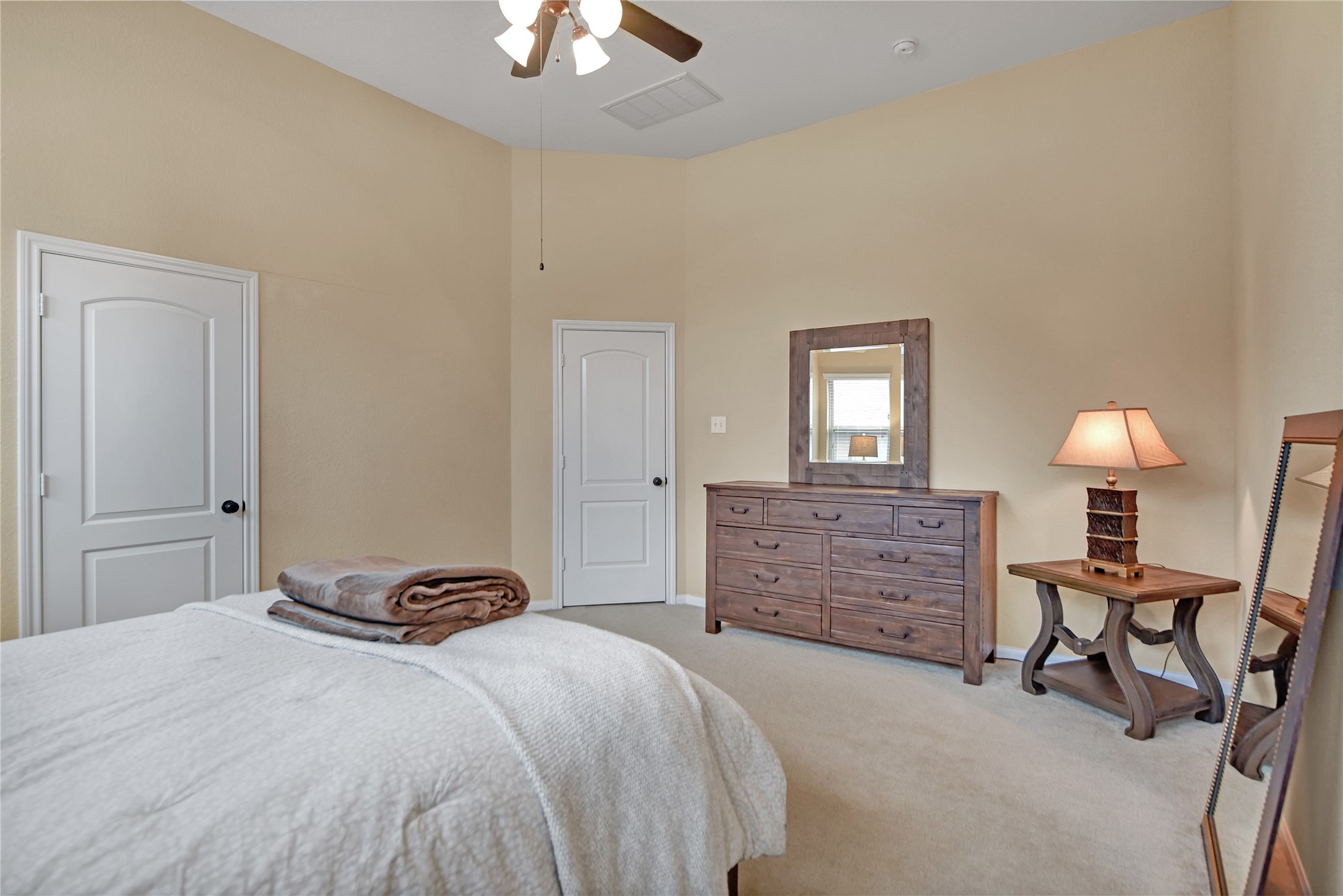 21 Cheswood Manor Drive Property Photo 17