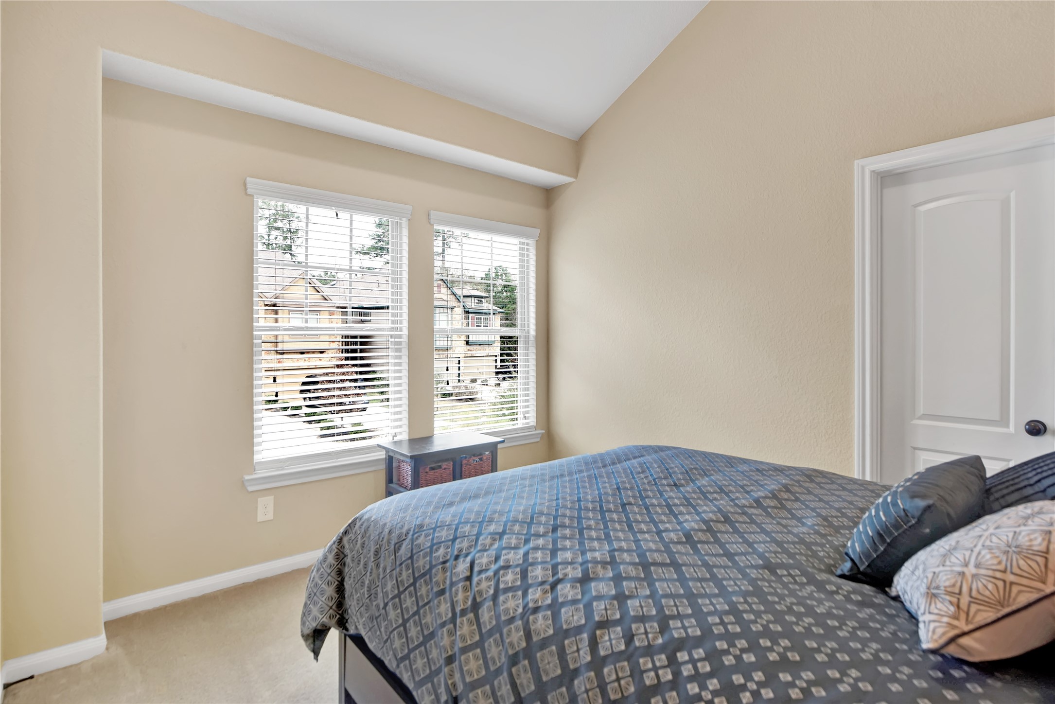 21 Cheswood Manor Drive Property Photo 20
