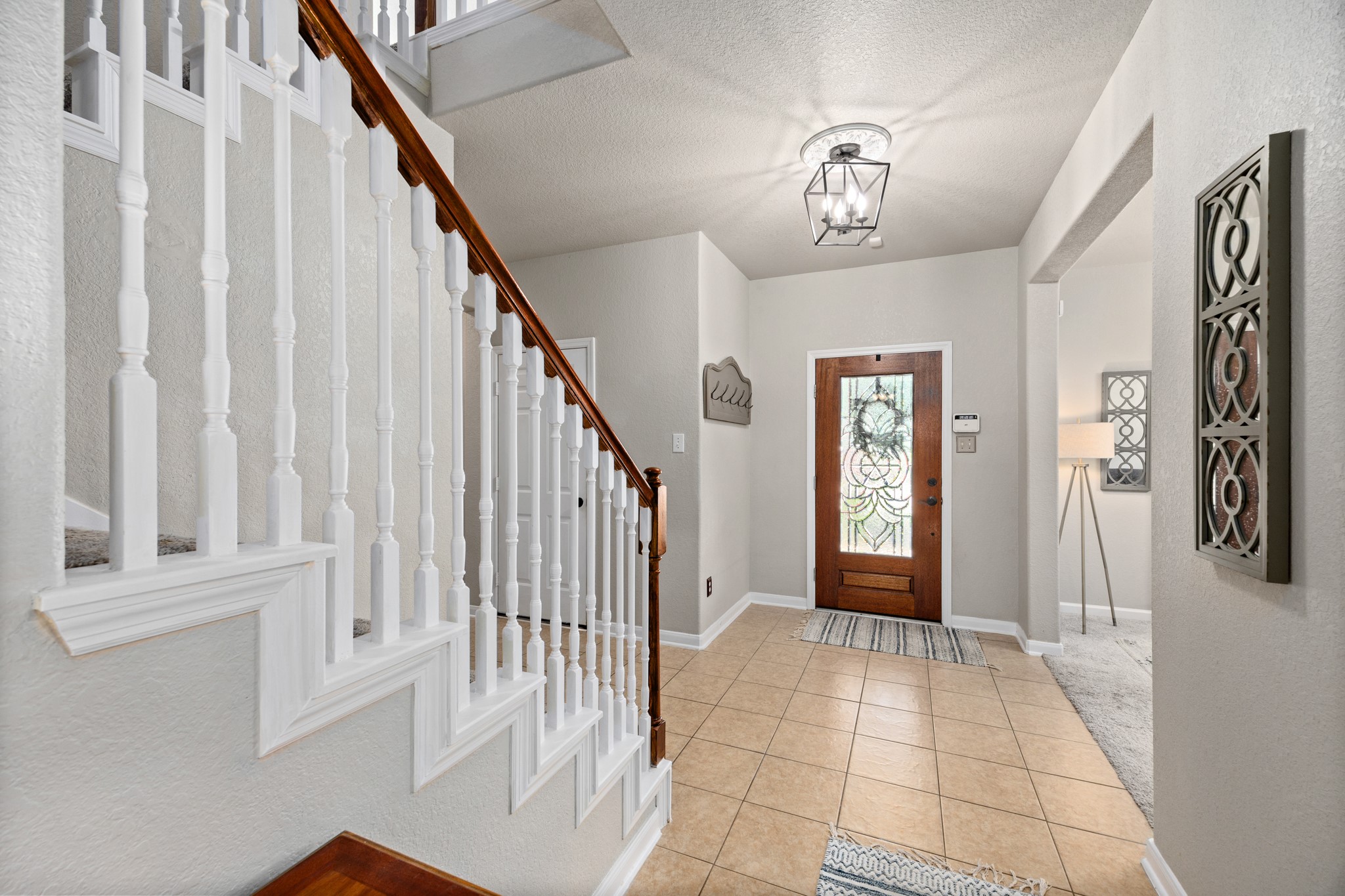 9611 Darbey Trace Drive Property Photo 3