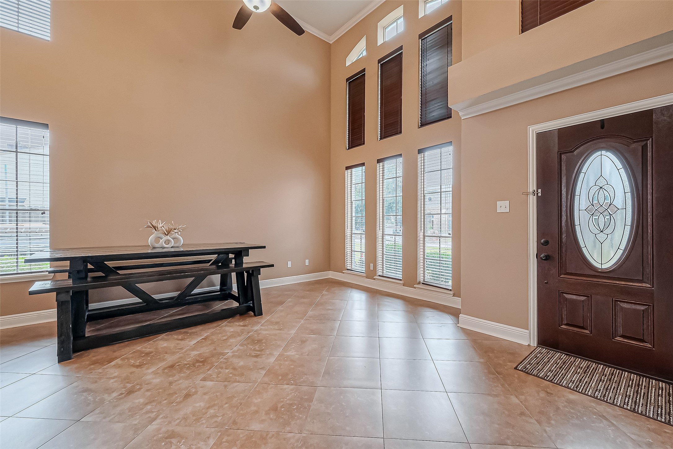 1918 Dublin Drive Property Photo 6
