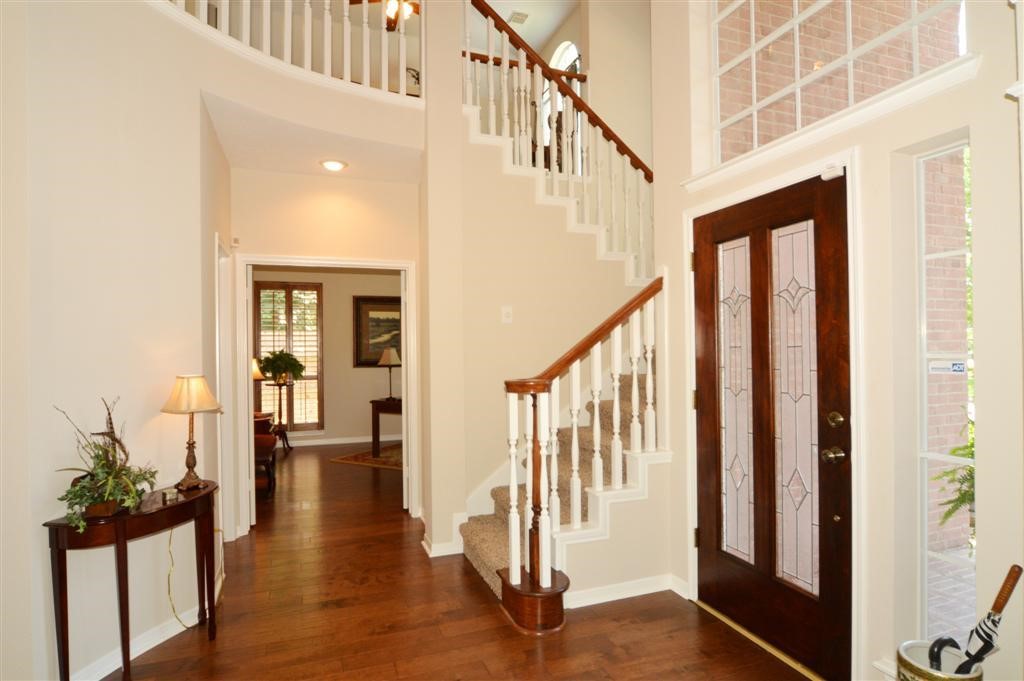 4103 Walnut Pond Drive Property Photo 4