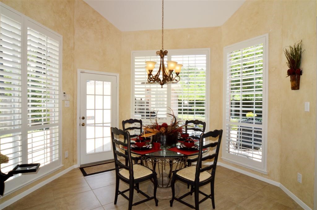4103 Walnut Pond Drive Property Photo 9