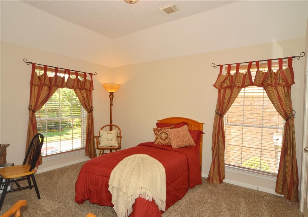 4103 Walnut Pond Drive Property Photo 23