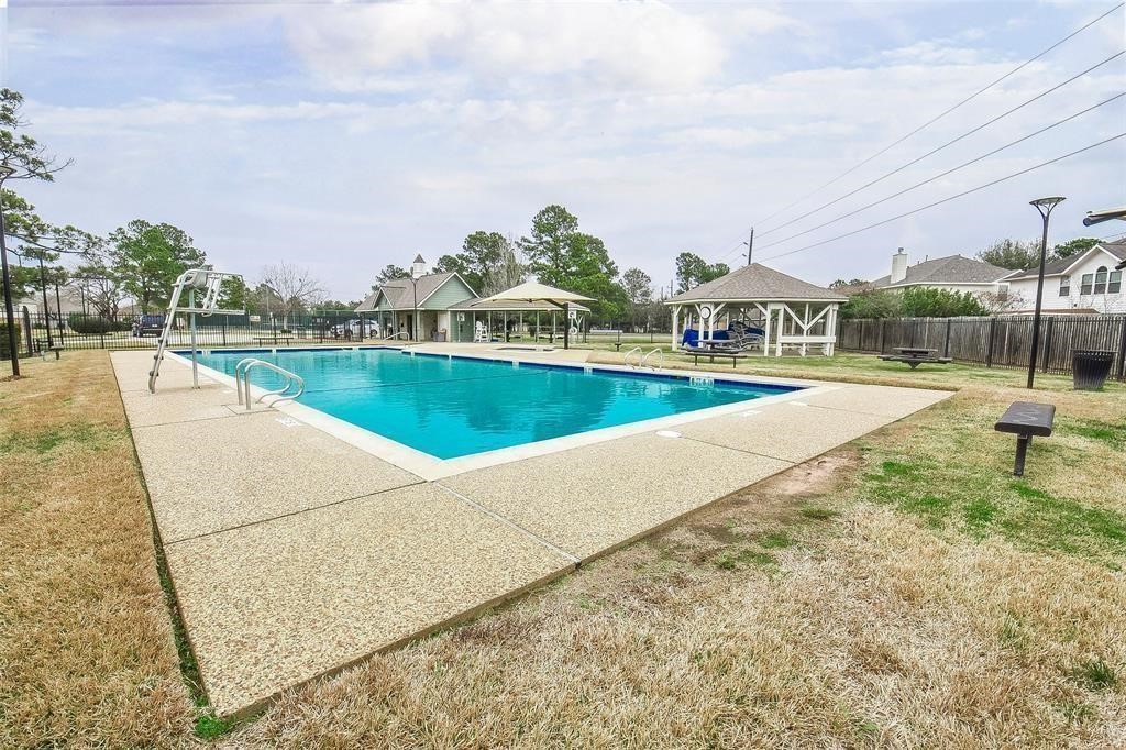 12259 Noco Drive Property Photo 3