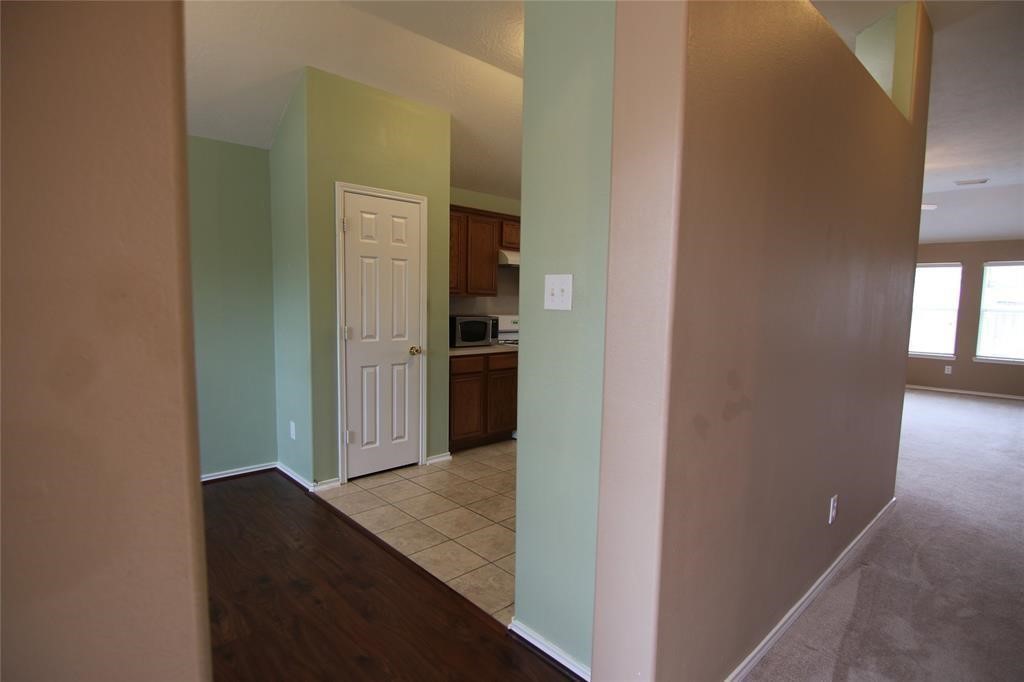 12259 Noco Drive Property Photo 5