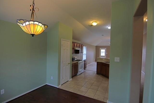 12259 Noco Drive Property Photo 7