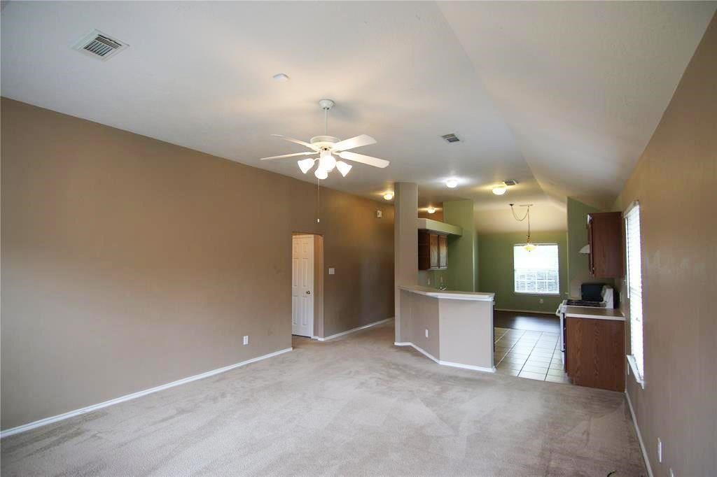 12259 Noco Drive Property Photo 9