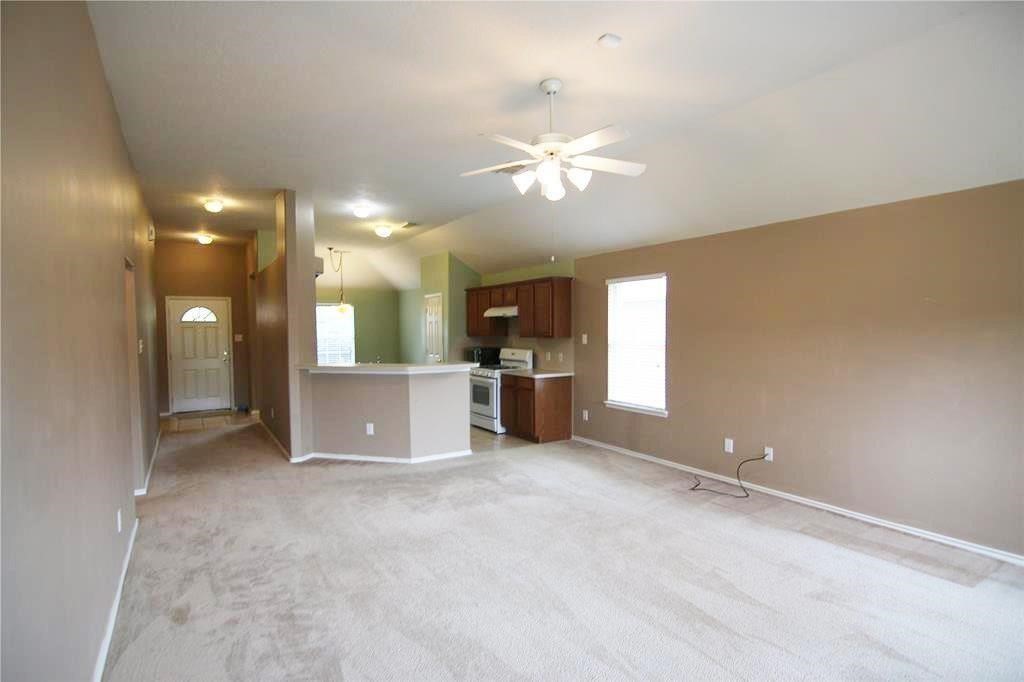 12259 Noco Drive Property Photo 10