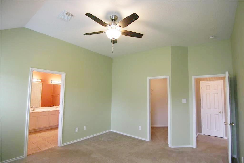 12259 Noco Drive Property Photo 14