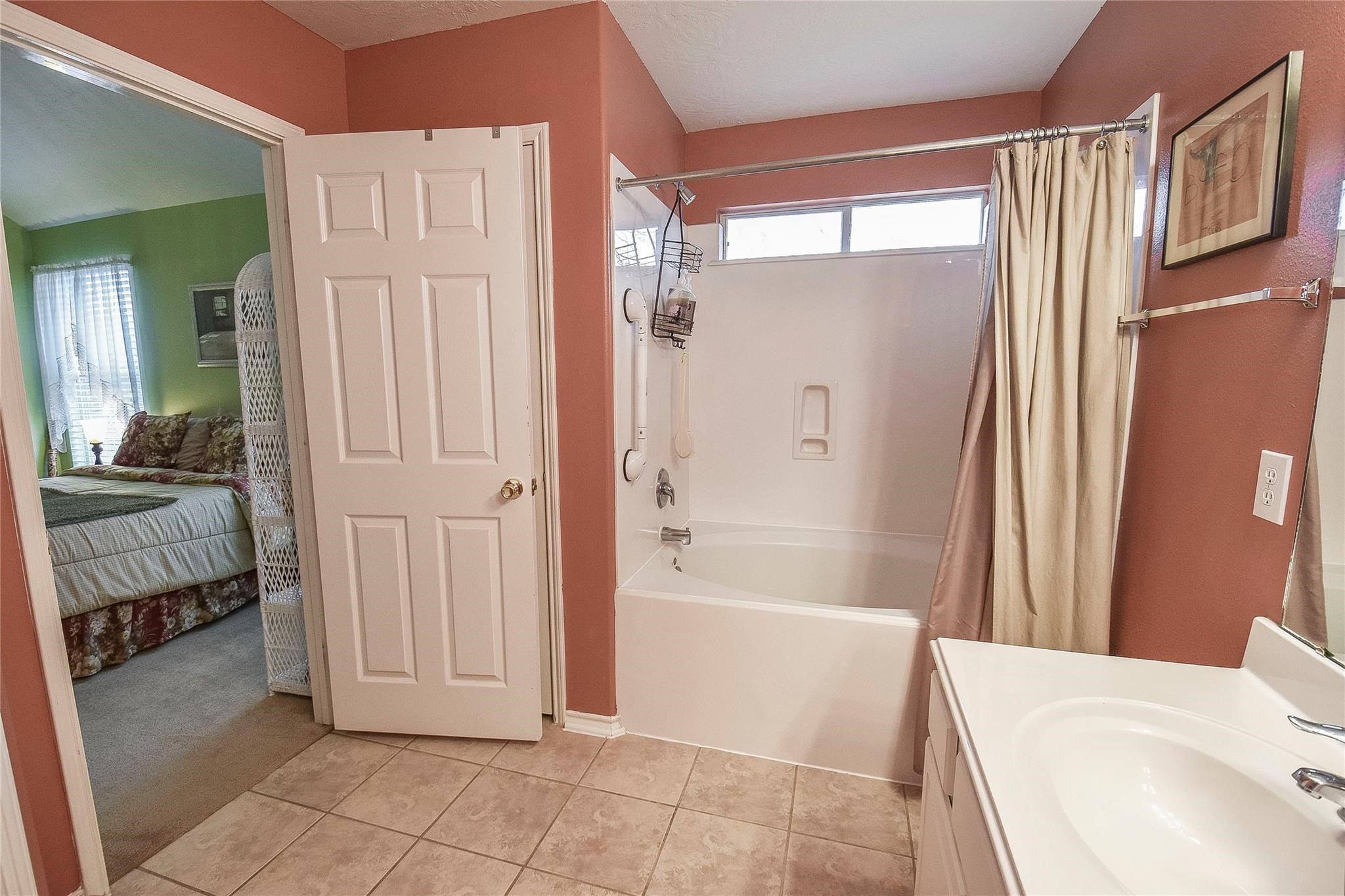 12259 Noco Drive Property Photo 17