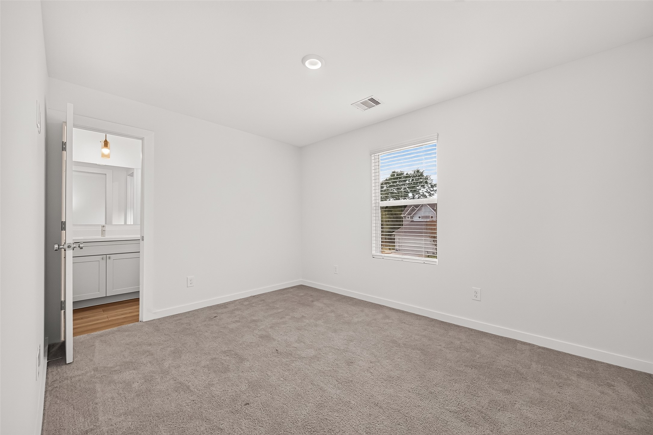 2714 Discovery Trails Court Property Photo 23