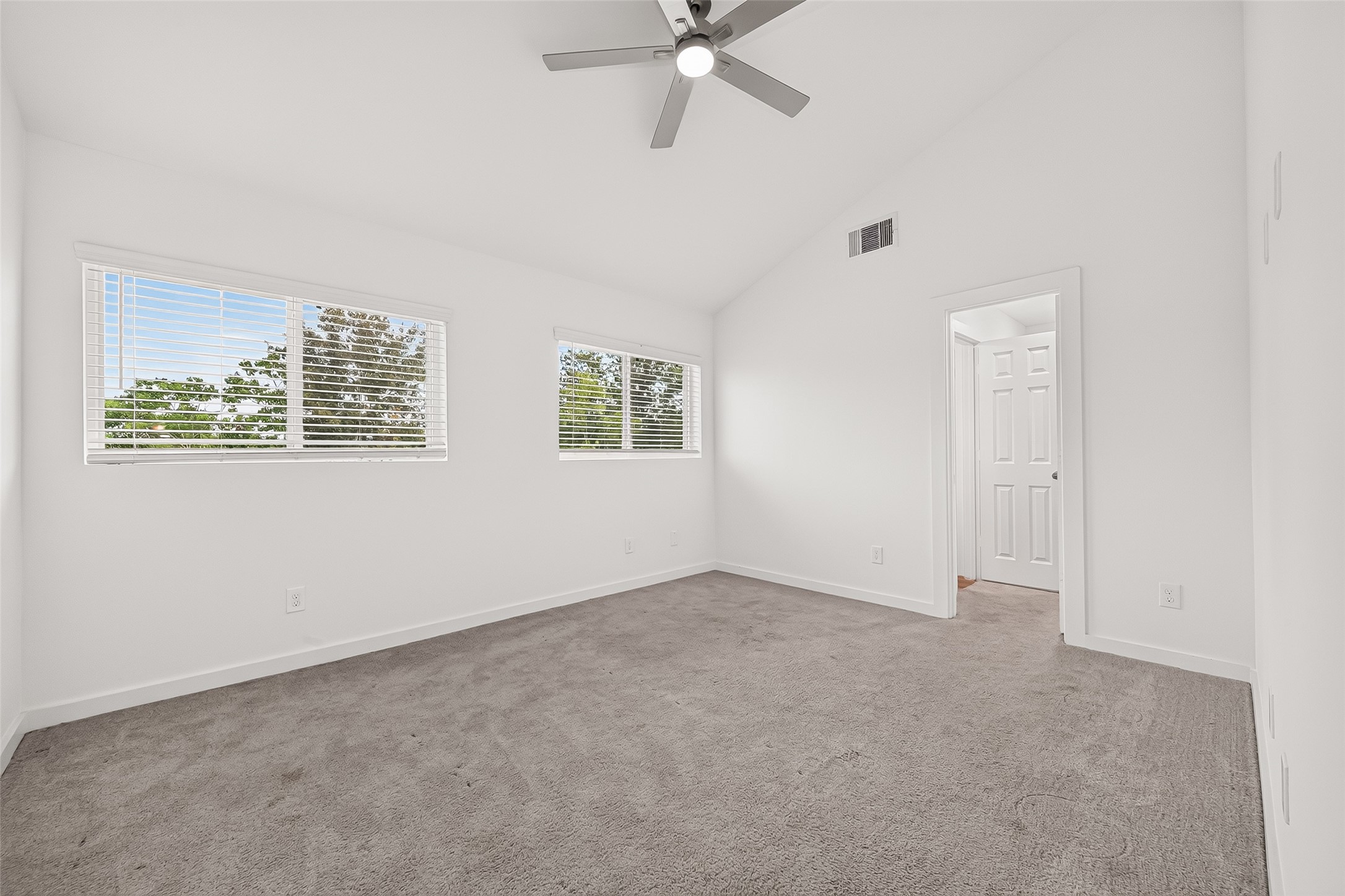 2714 Discovery Trails Court Property Photo 31