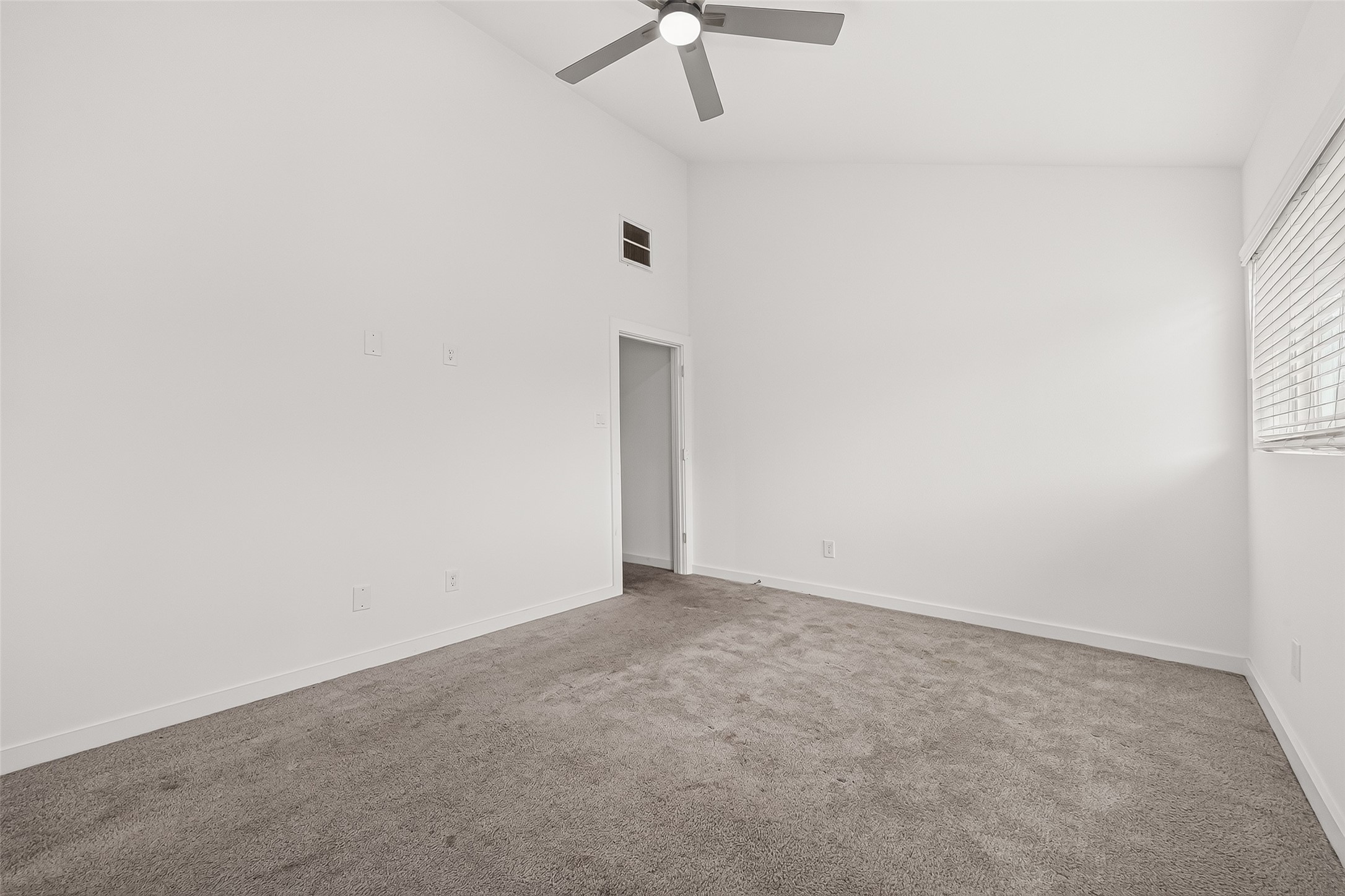 2714 Discovery Trails Court Property Photo 33