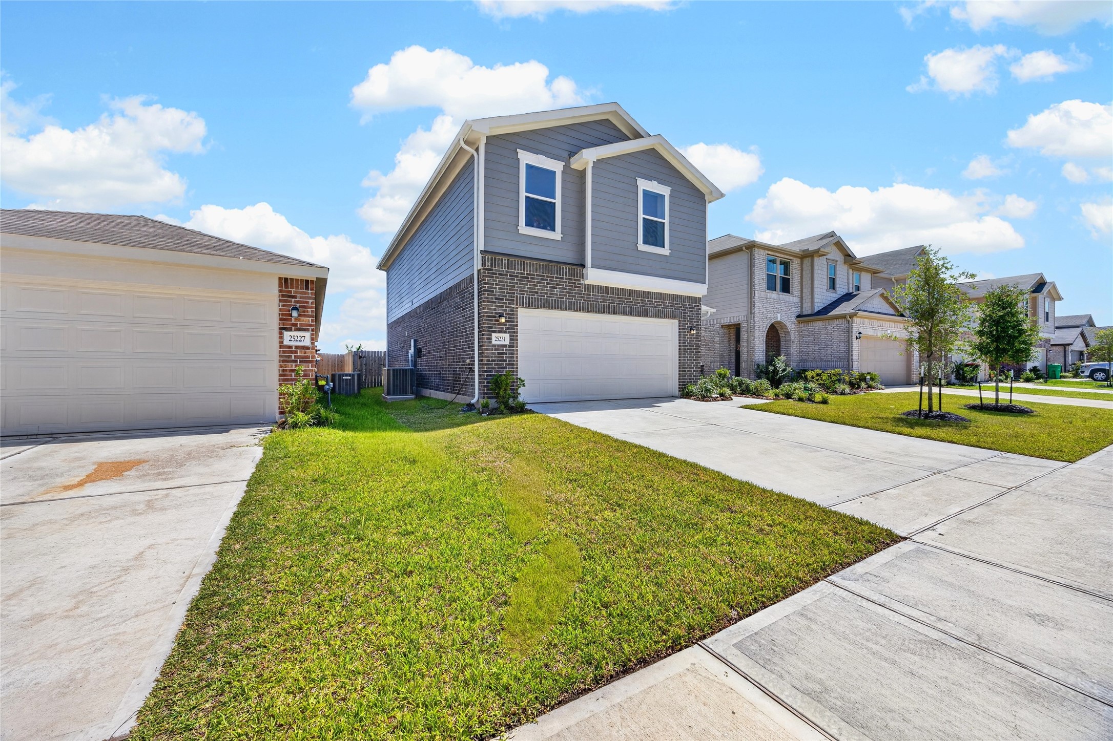 25231 Benroe Street Property Photo 4