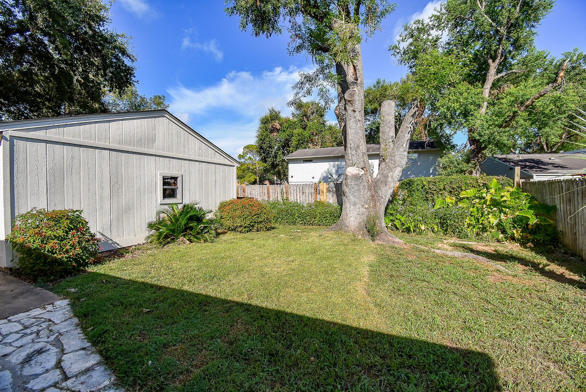 1918 Liberty Point Lane Property Photo 31