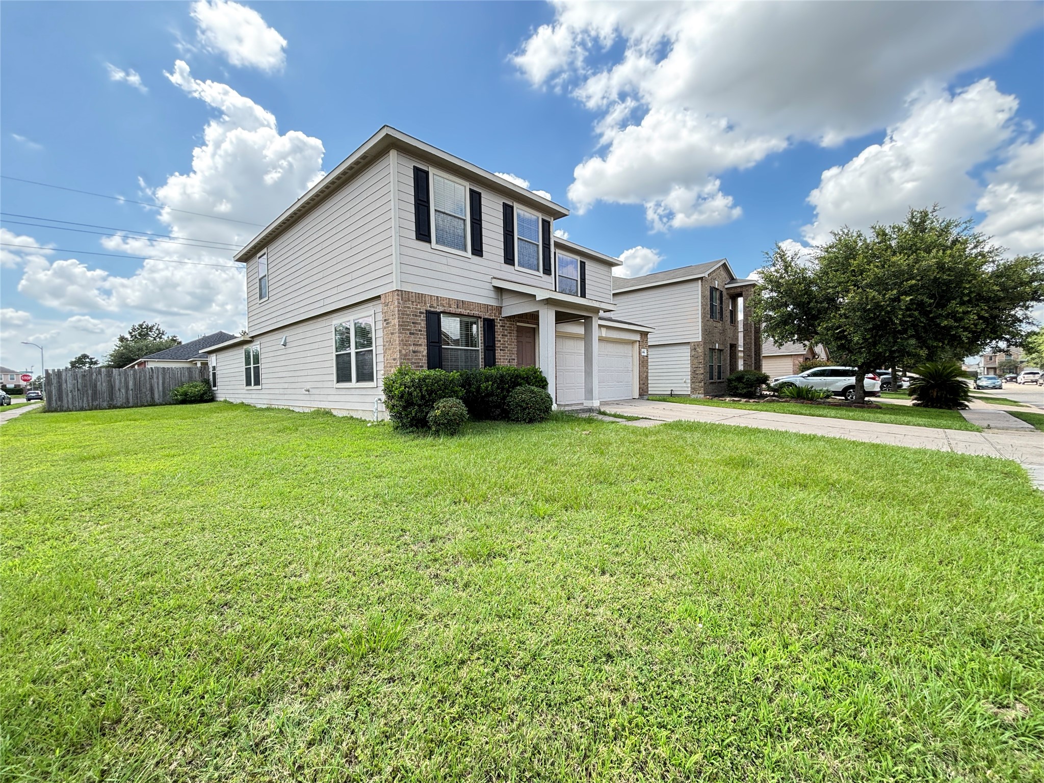 2803 Mustang Hill Lane Property Photo 2