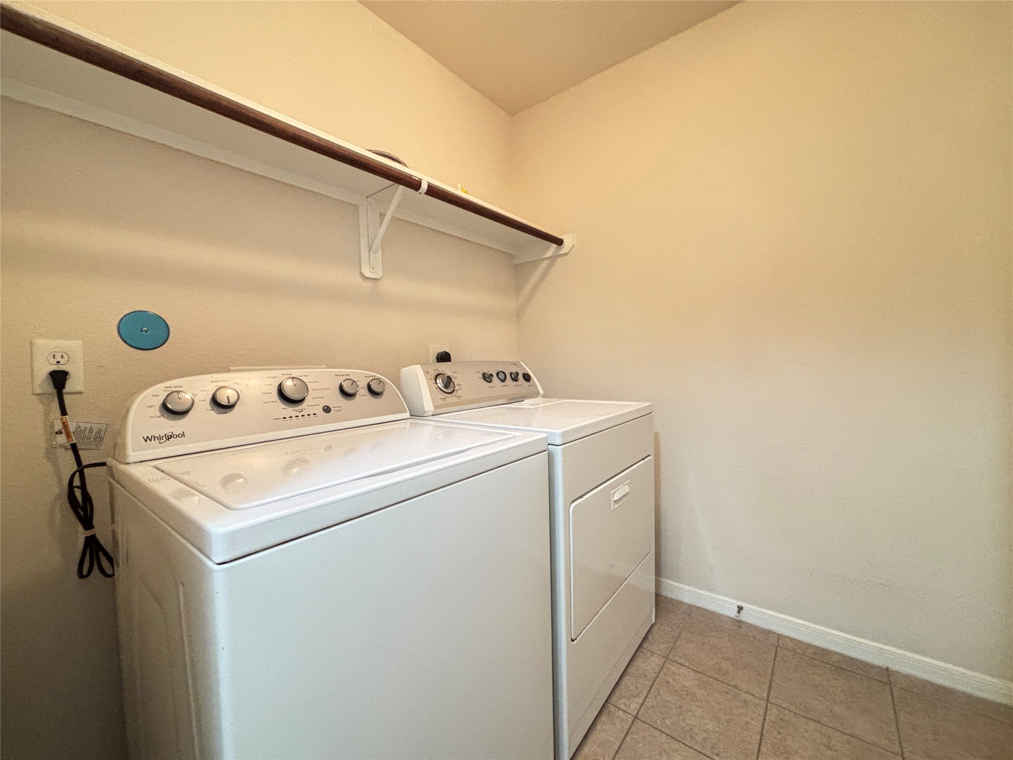2803 Mustang Hill Lane Property Photo 5