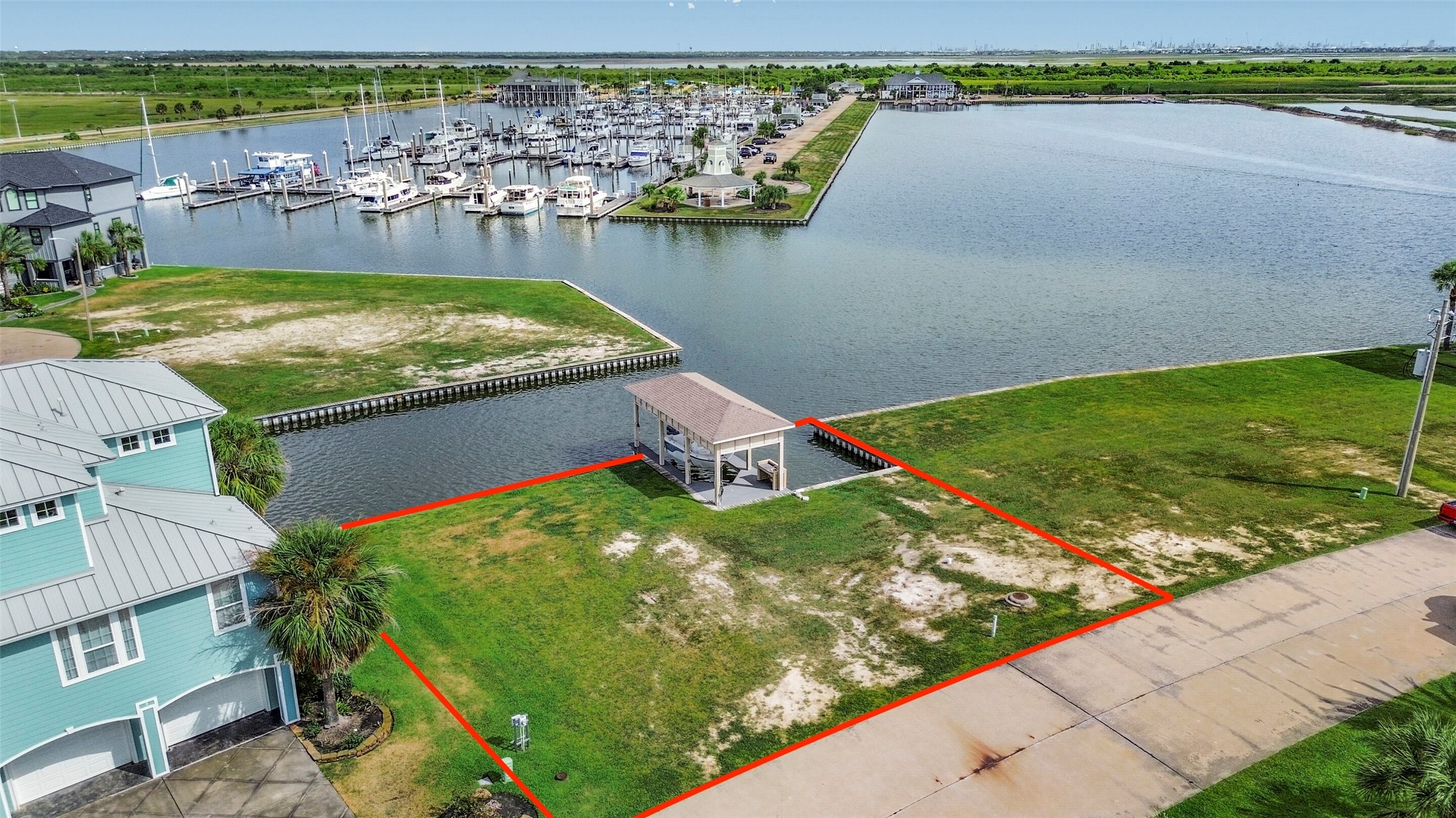 22 Fleming Property Photo 9