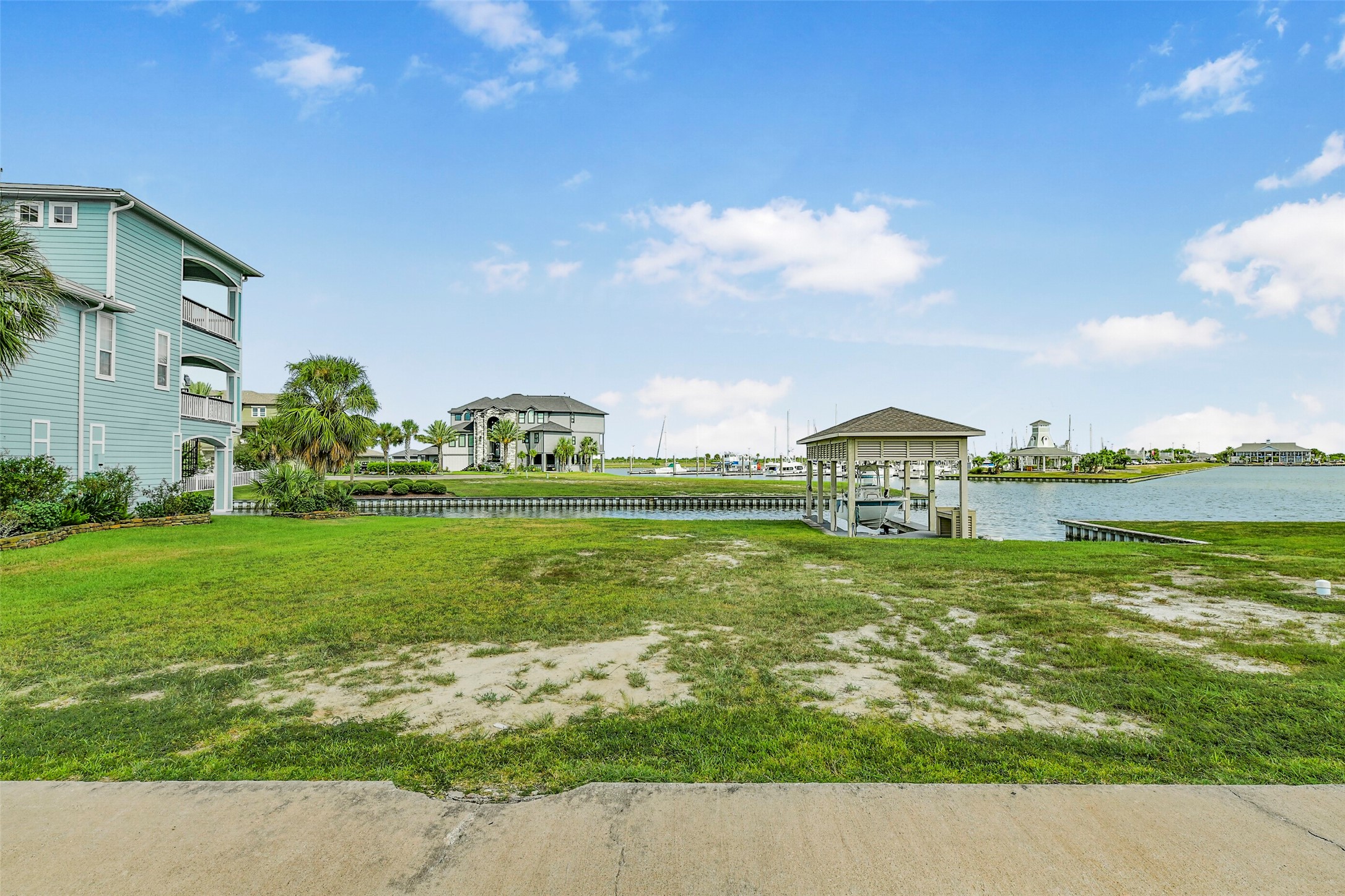 22 Fleming Property Photo 16