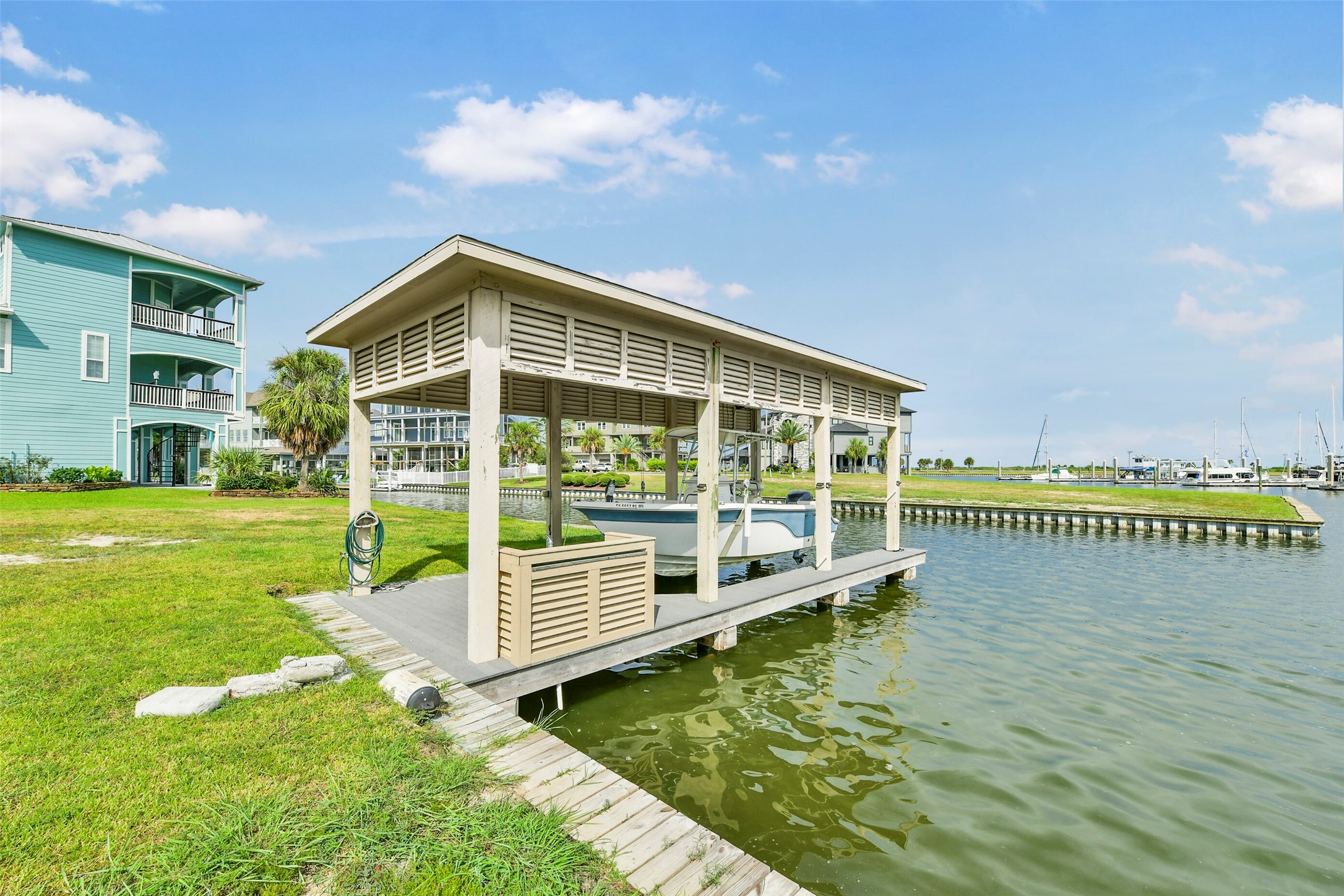 22 Fleming Property Photo 19