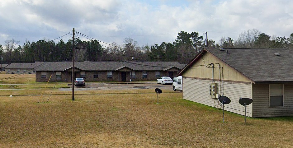 306 Powell Drive Property Photo 3