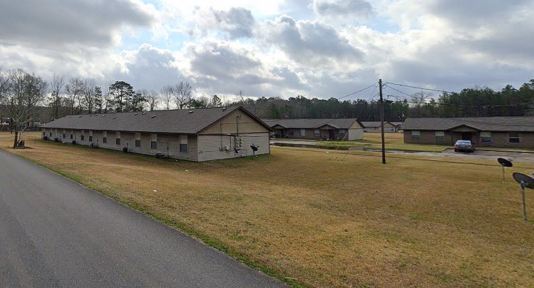 306 Powell Drive Property Photo 4