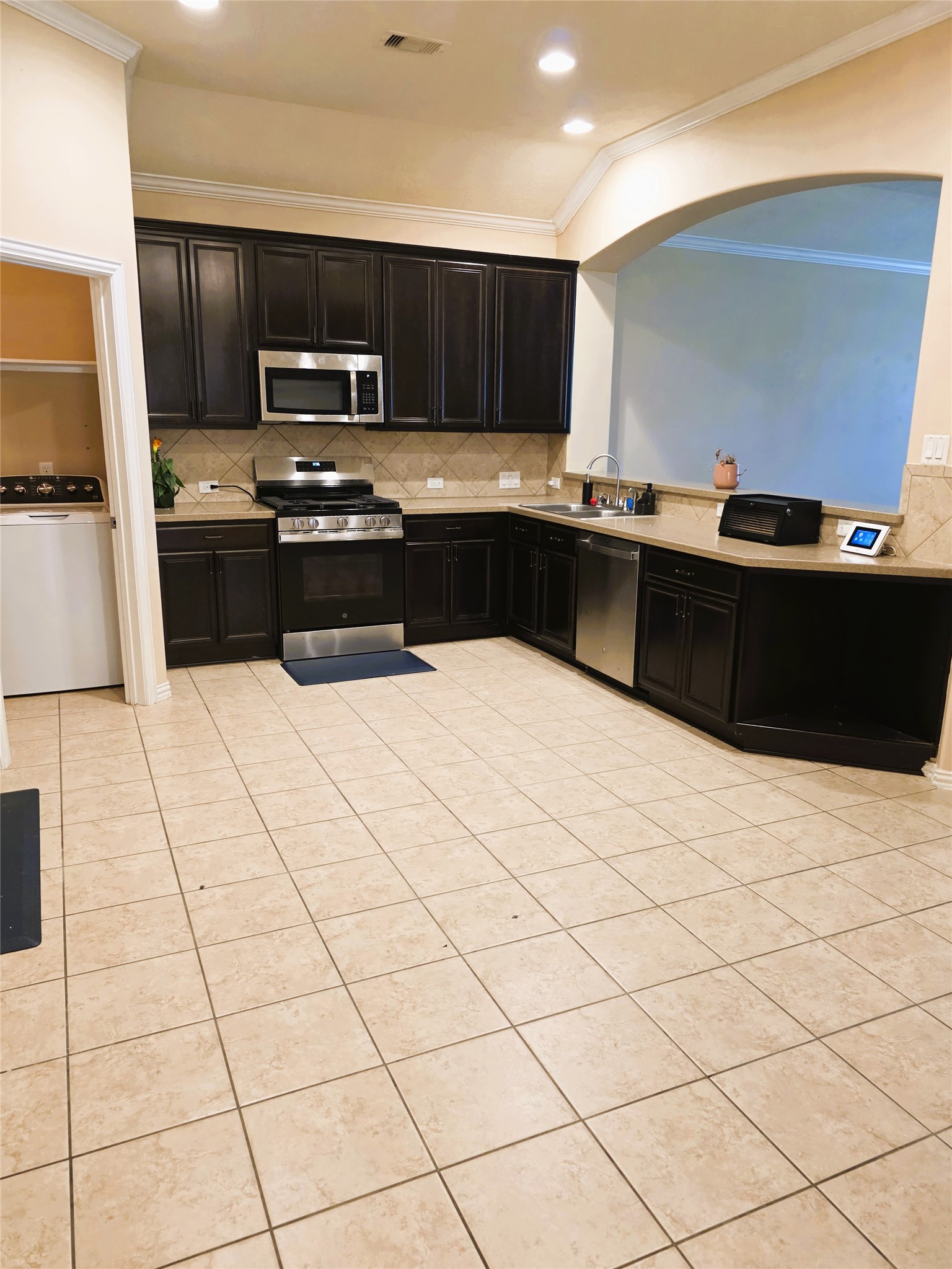 24039 Clipper Hill Lane Property Photo 10