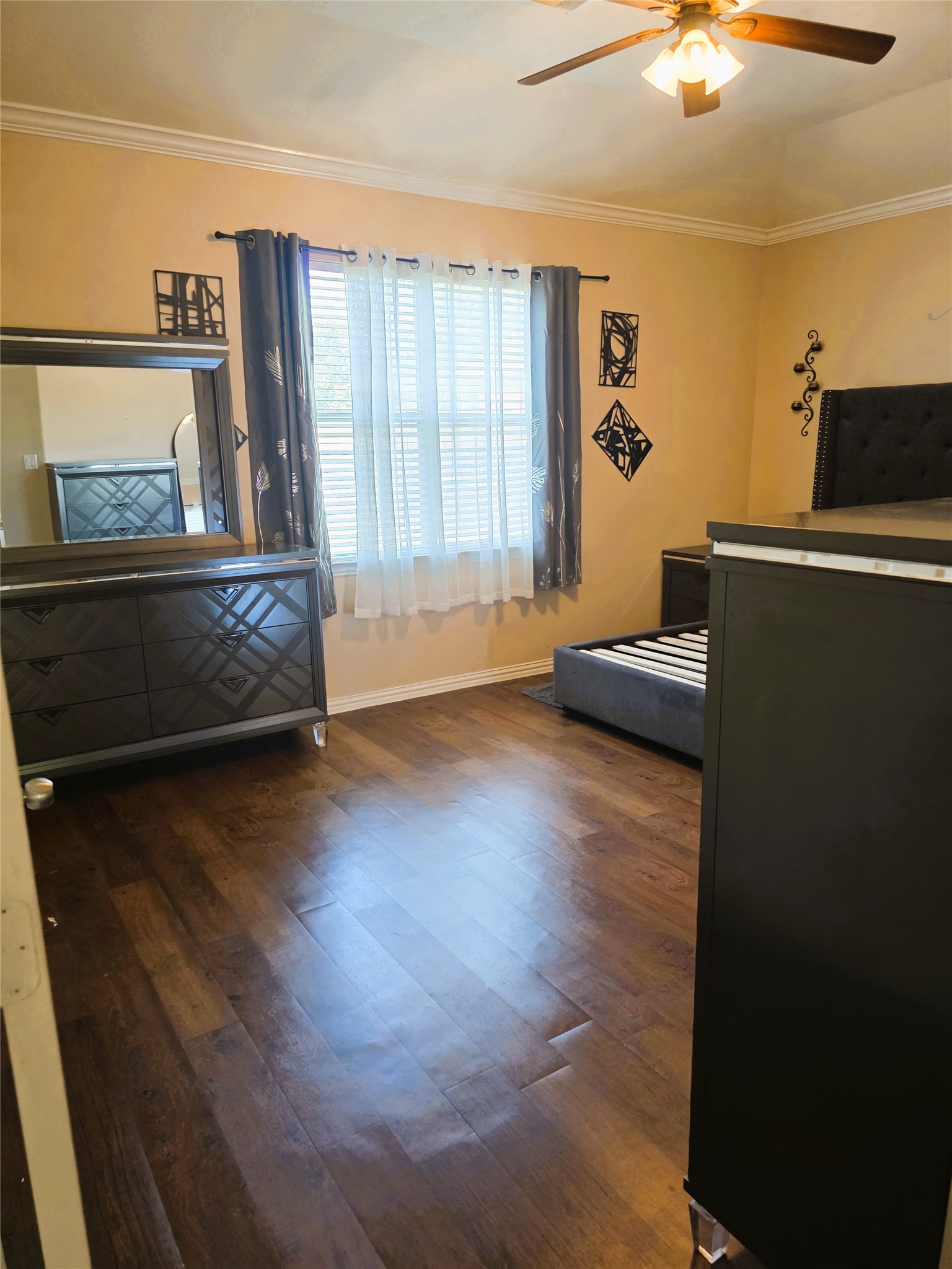 24039 Clipper Hill Lane Property Photo 18