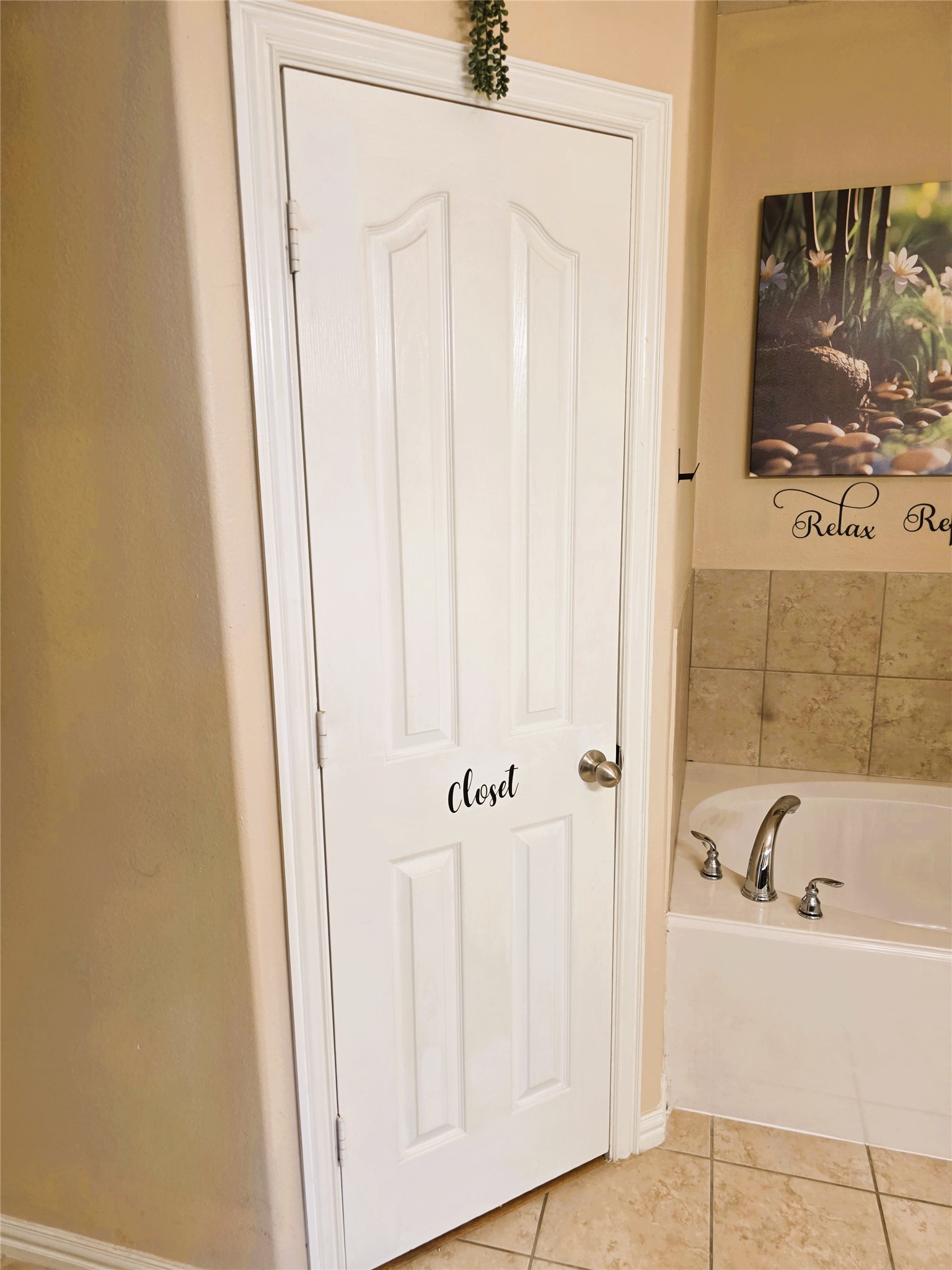 24039 Clipper Hill Lane Property Photo 25