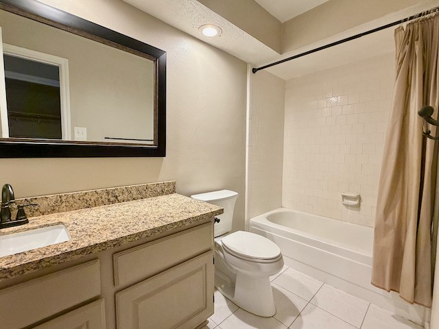 3602 Chapel Square Drive Property Photo 31