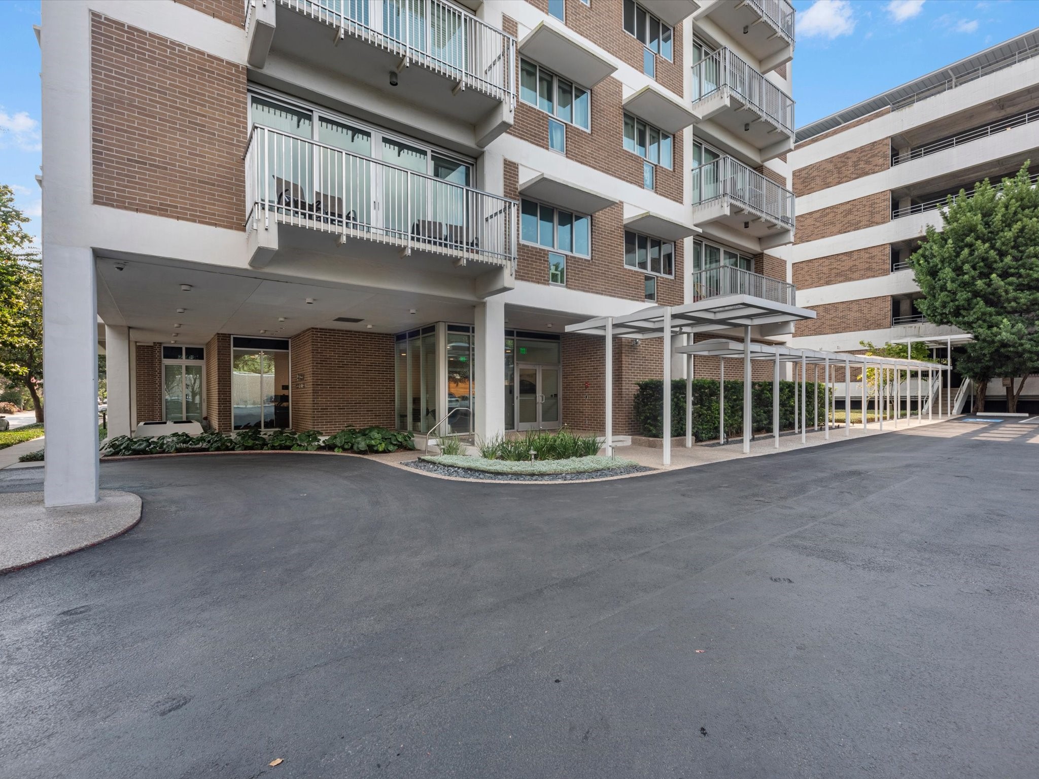 3600 Montrose Boulevard 1209 Property Photo 2