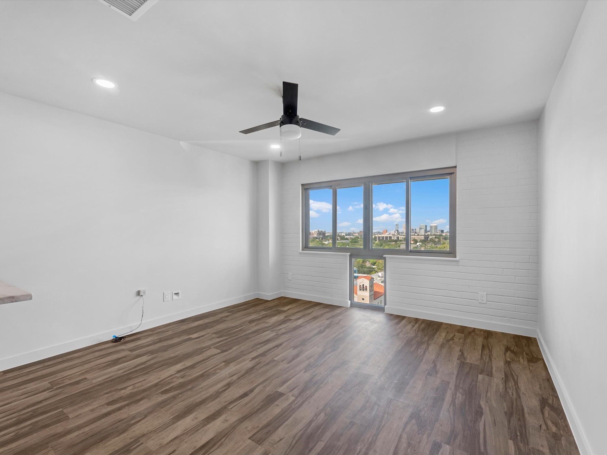 3600 Montrose Boulevard 1209 Property Photo 10