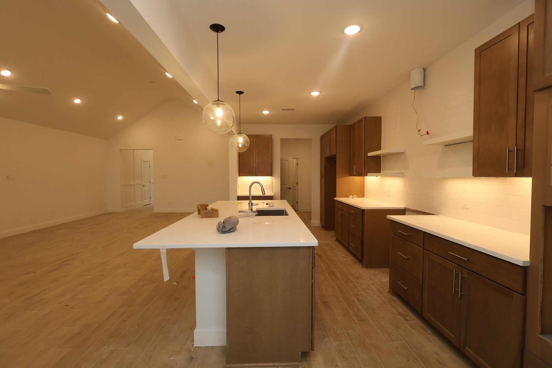 18623 Eastwood Ridge Court Property Photo 8