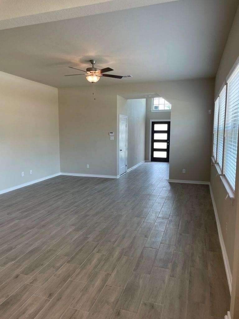 7912 Spring Run Drive Property Photo 11