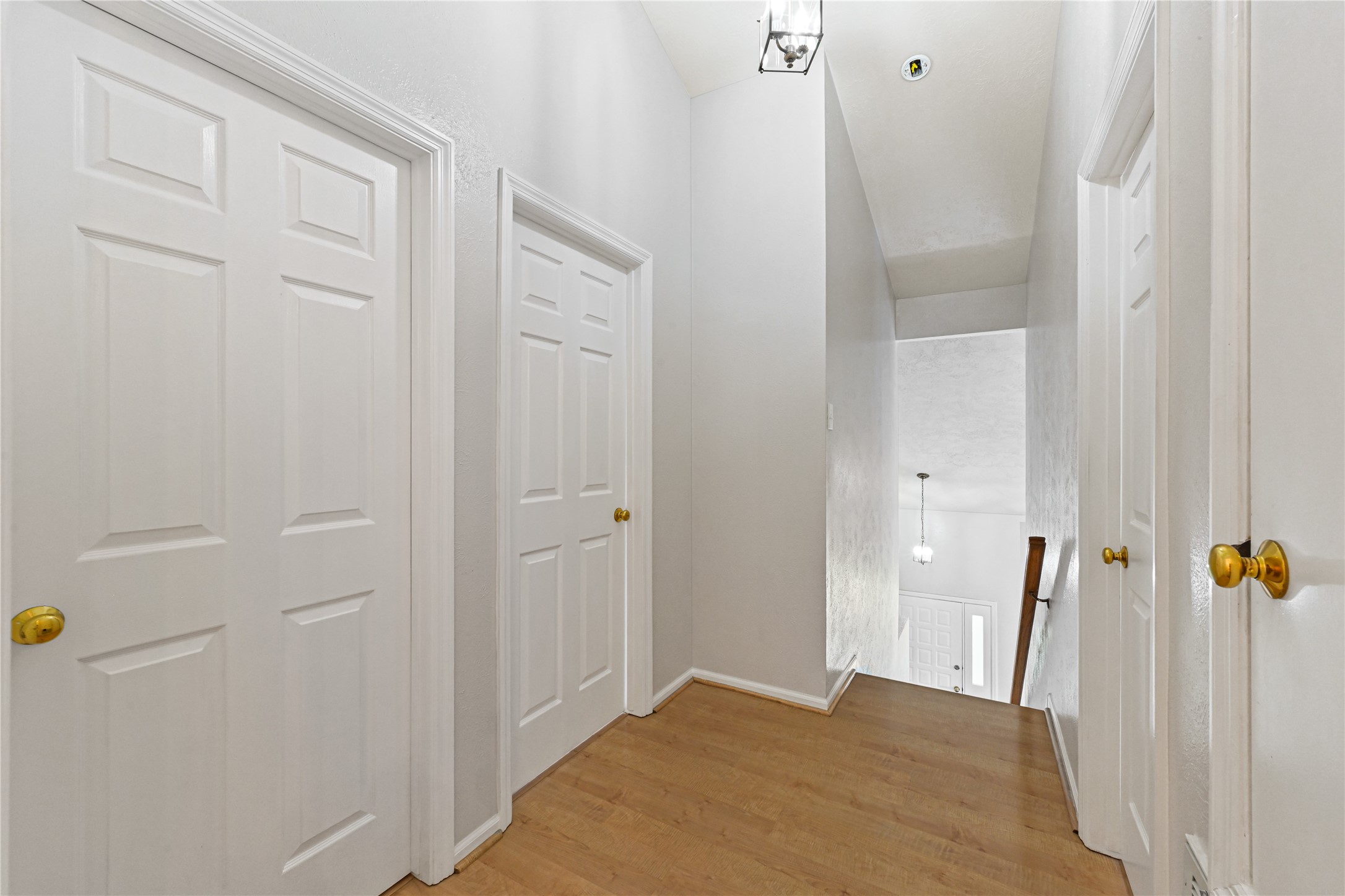 1555 Hillside Elm Street Property Photo 14