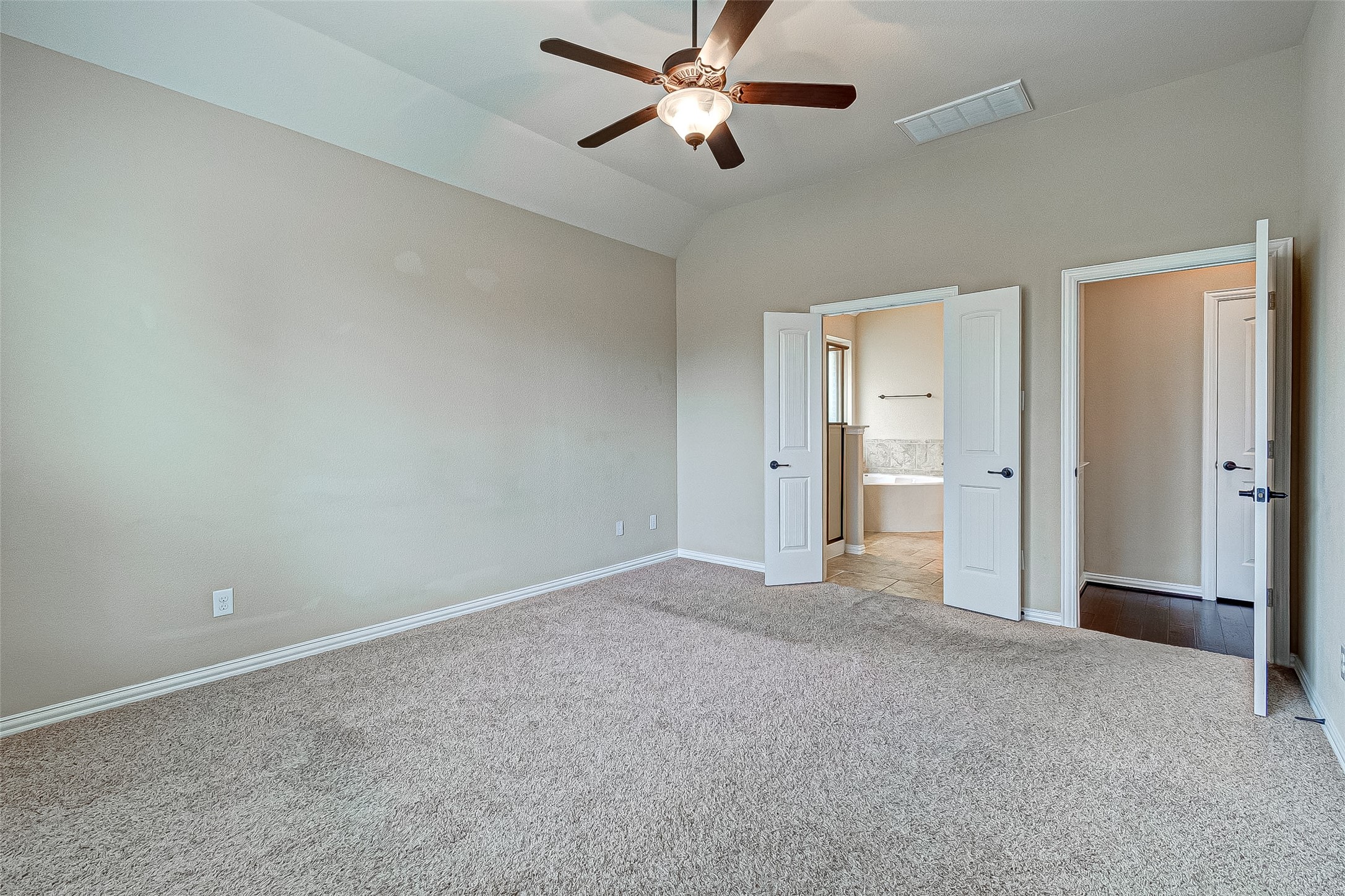 4814 Sequoia Park Lane Property Photo 23