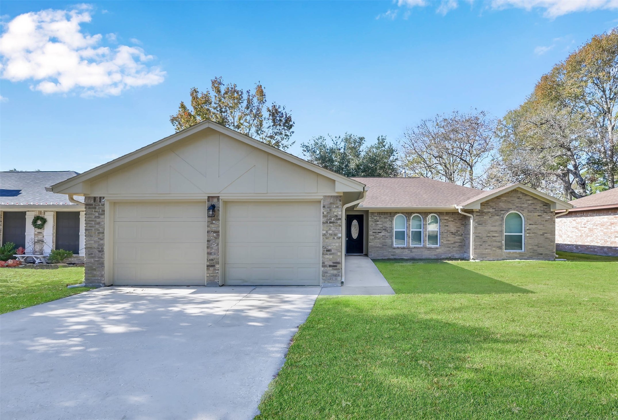29103 Raestone Street Property Photo 1