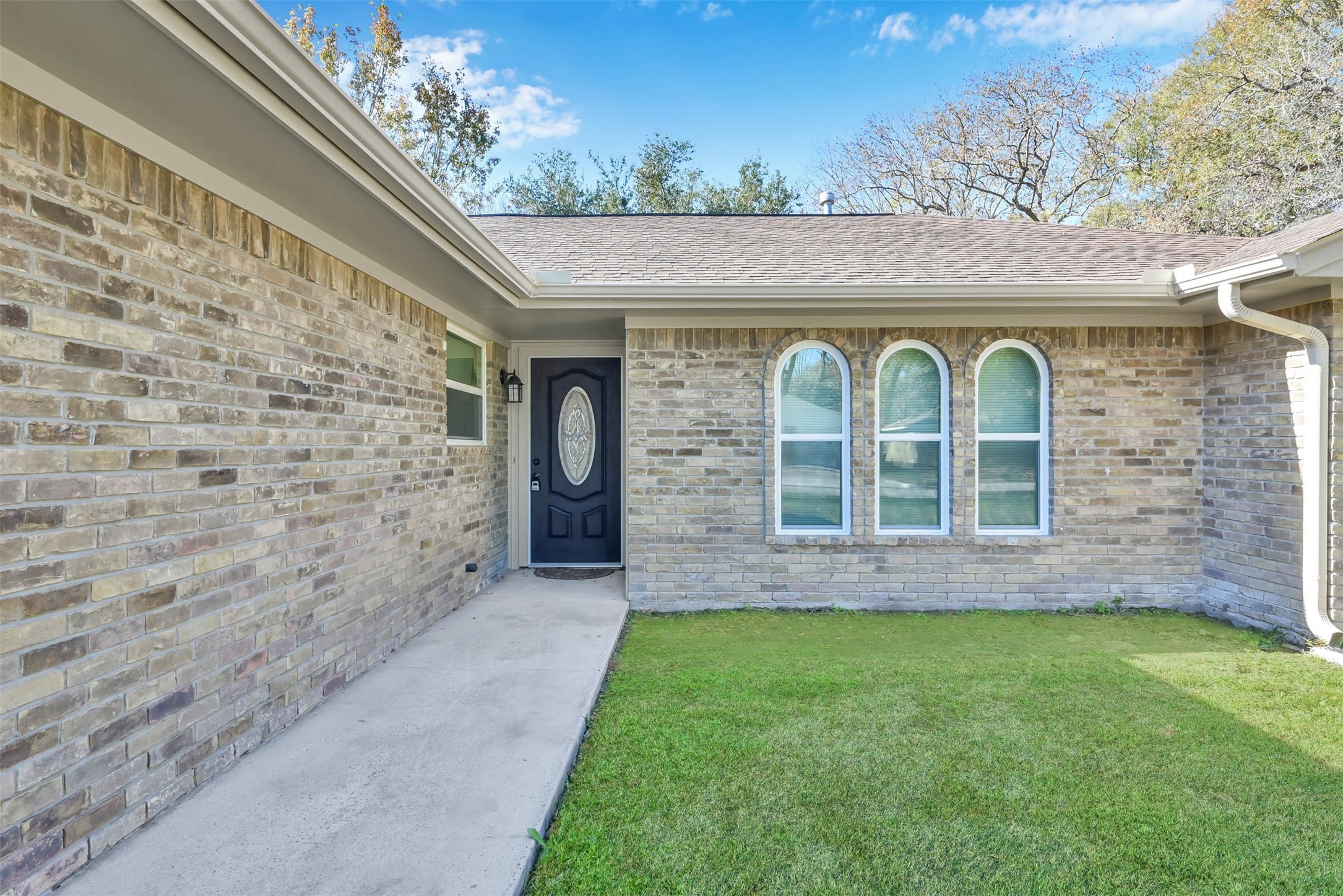 29103 Raestone Street Property Photo 2