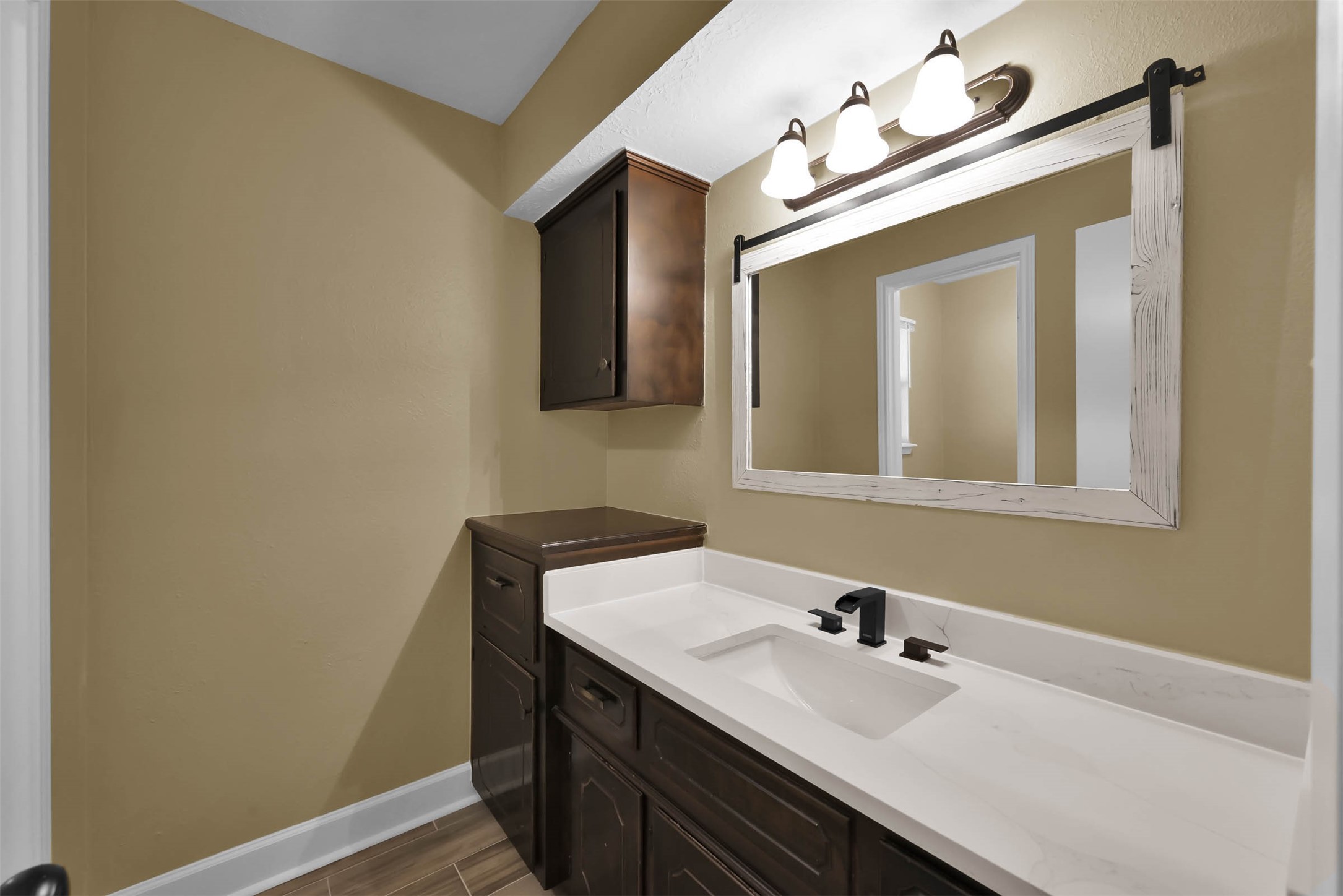 29103 Raestone Street Property Photo 12