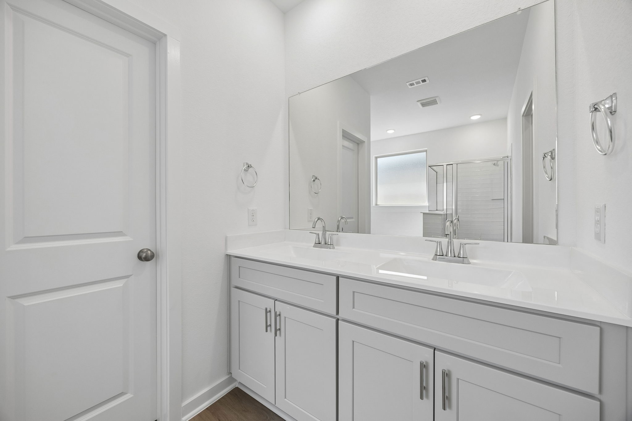 6927 Brilliance Drive Property Photo 21