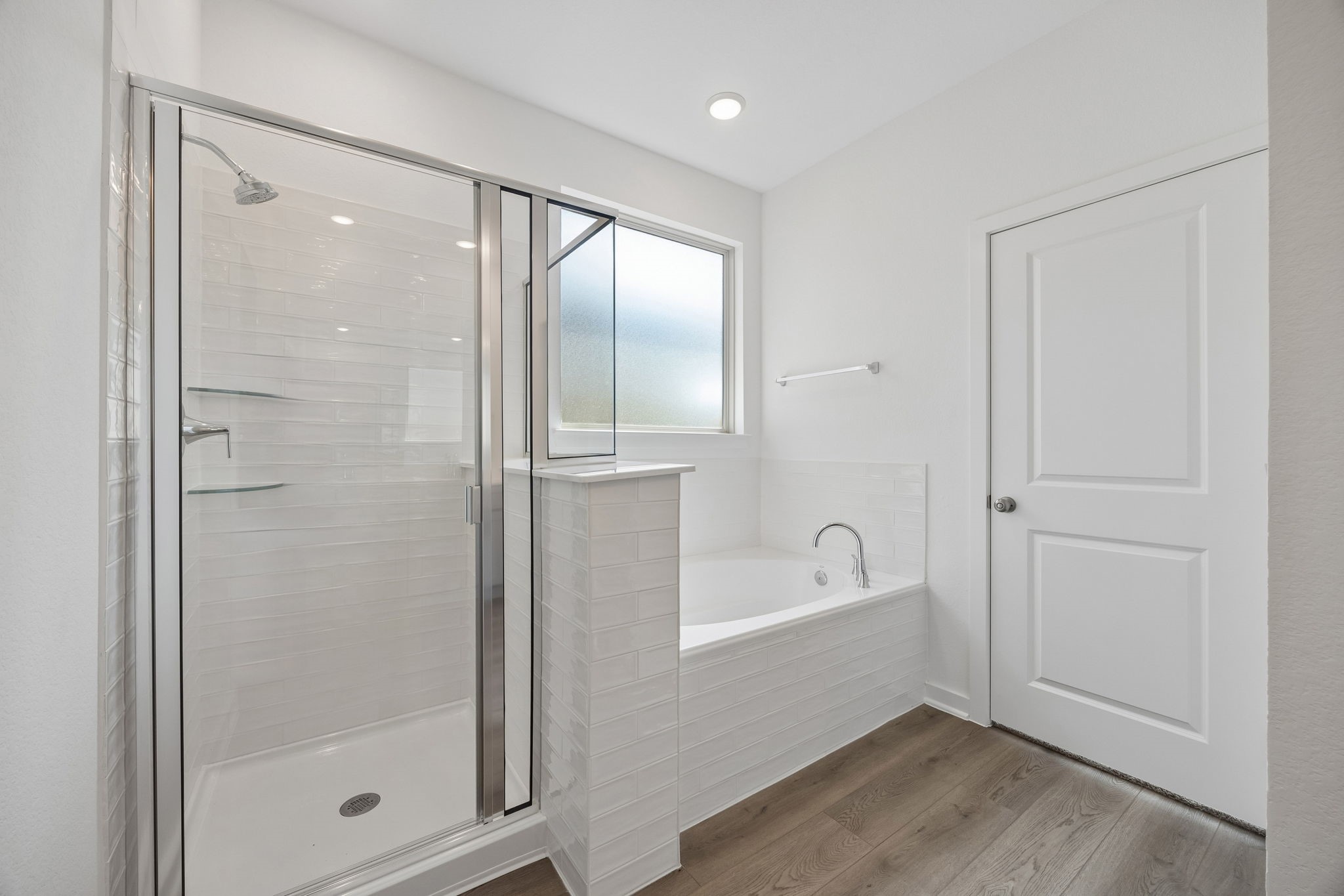 6927 Brilliance Drive Property Photo 22