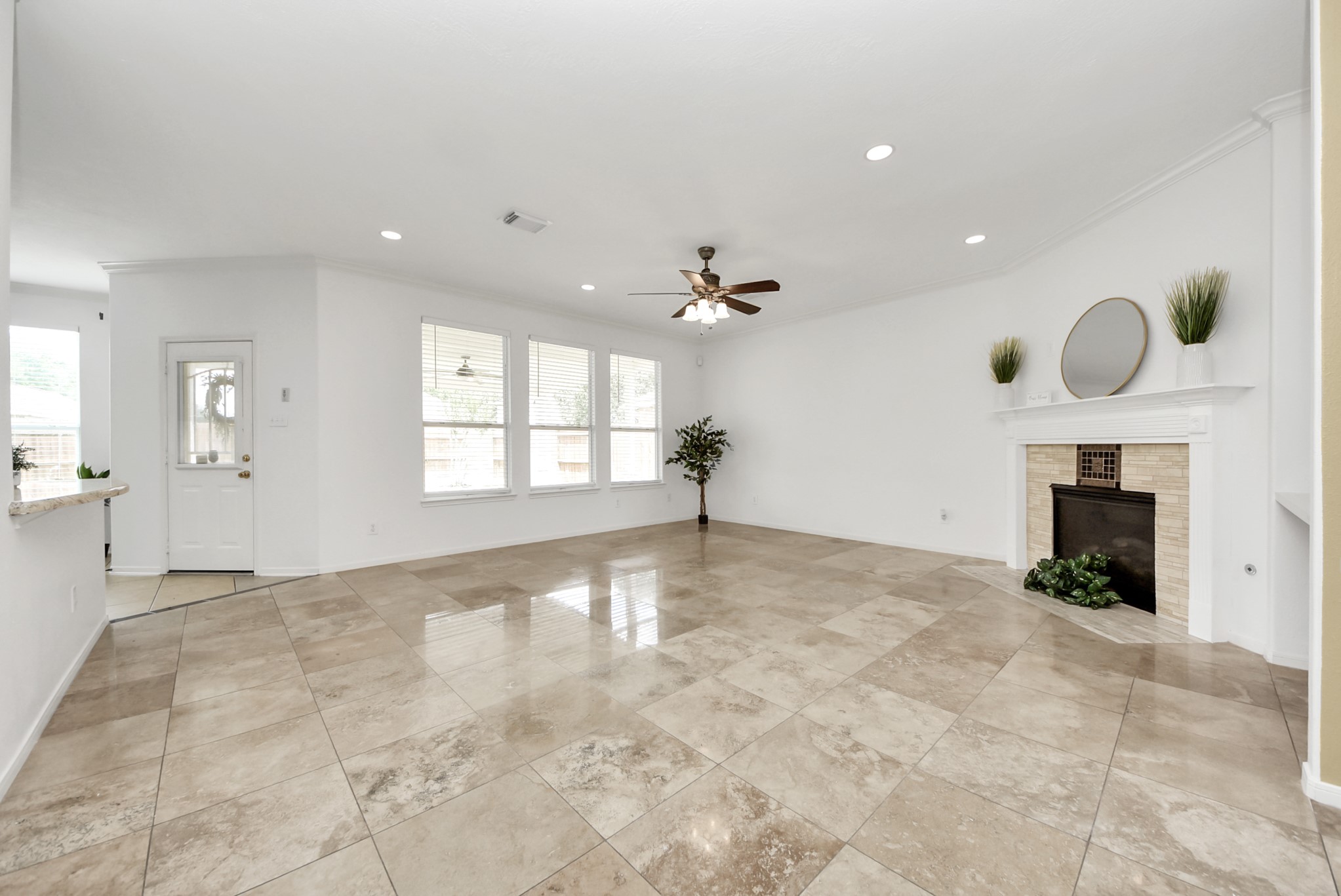 17714 Lakes Of Pine Forest Drive Property Photo 9