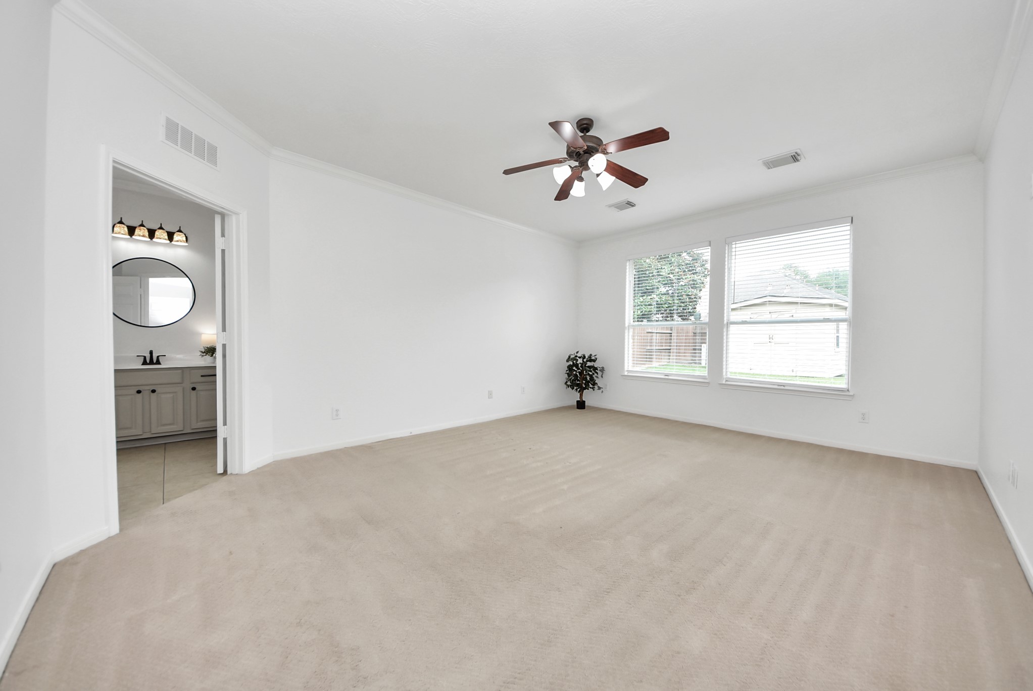 17714 Lakes Of Pine Forest Drive Property Photo 18