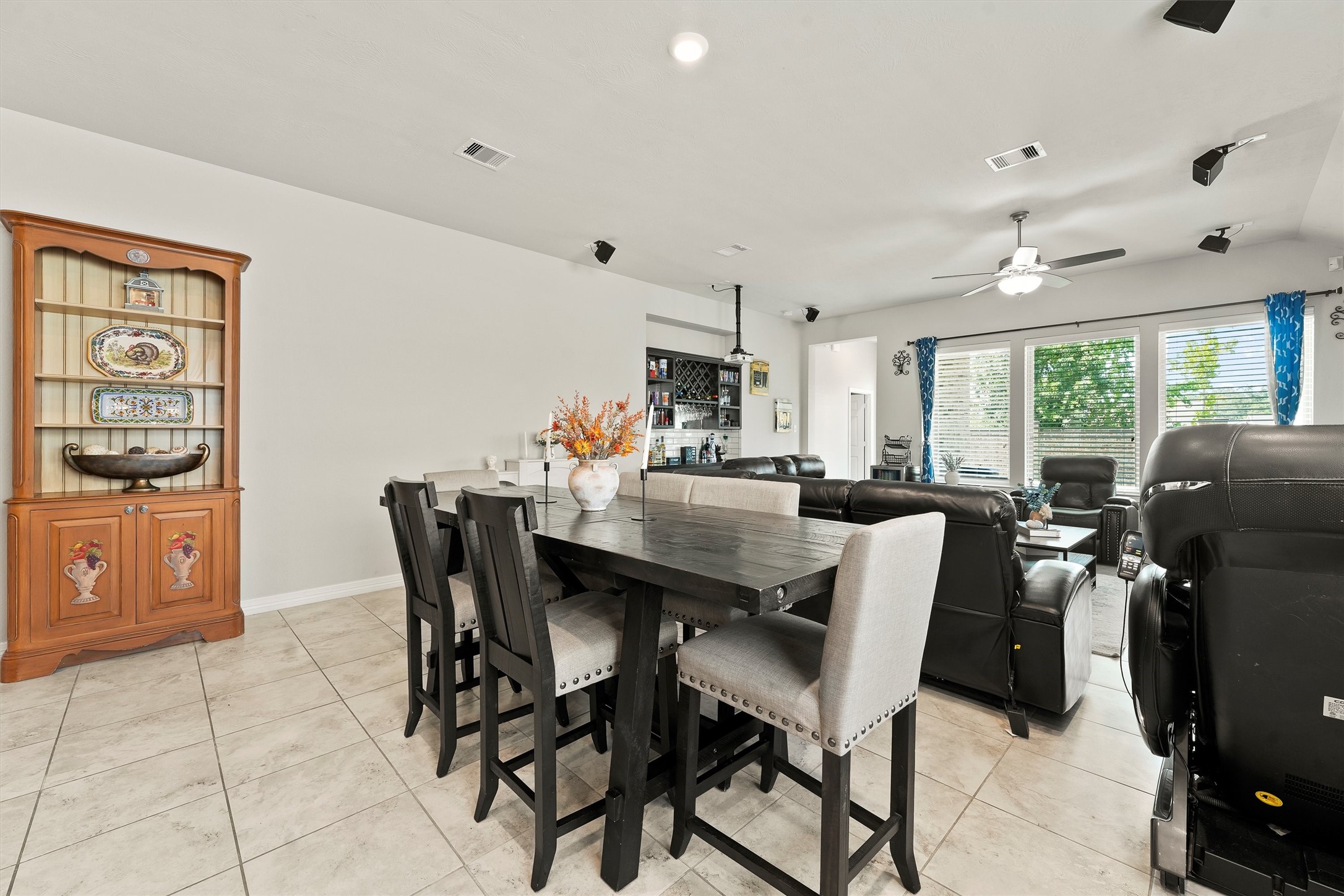 15863 Mckinley Green Drive Property Photo 8