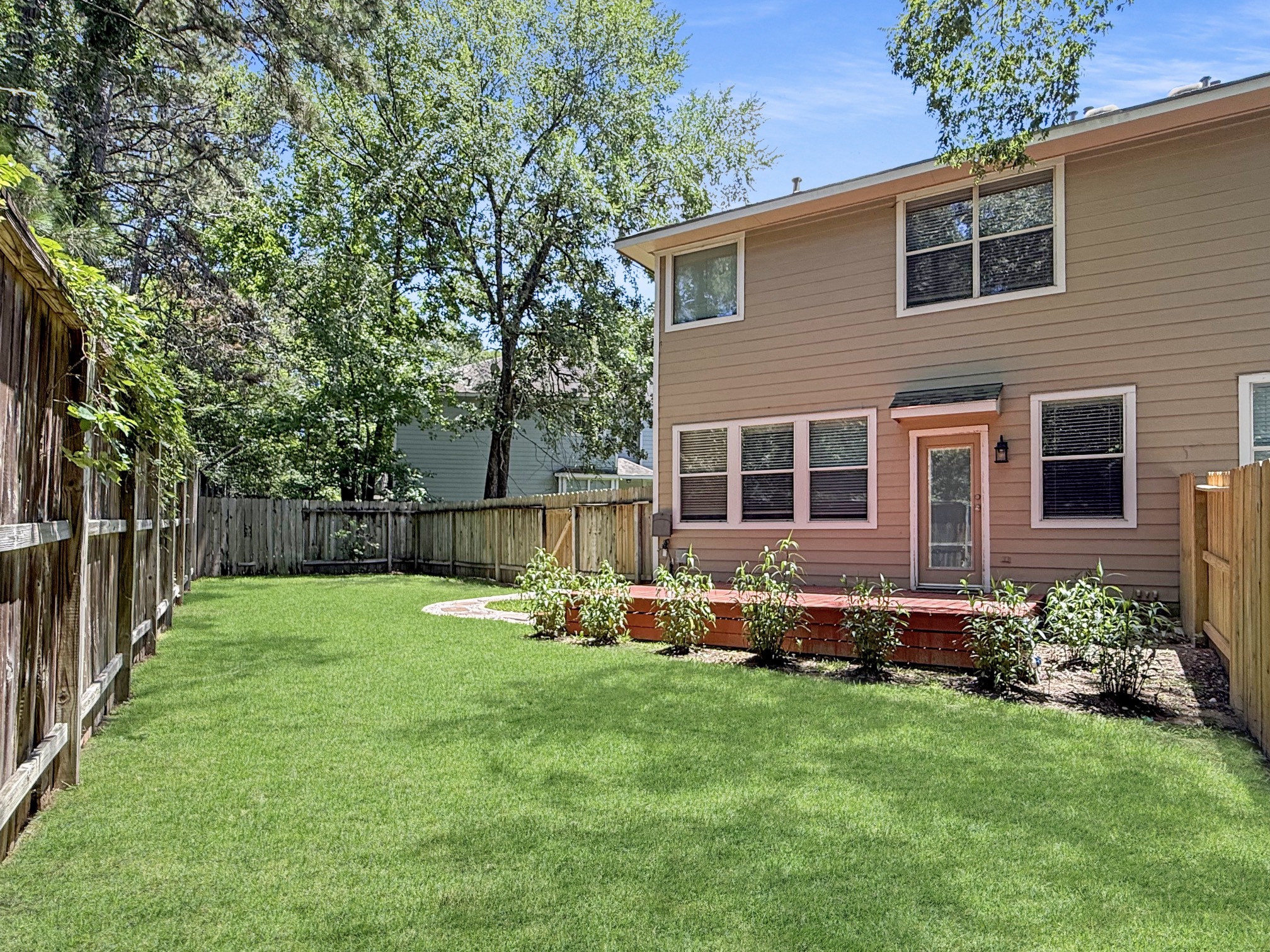 3 Peachridge Place Property Photo 8